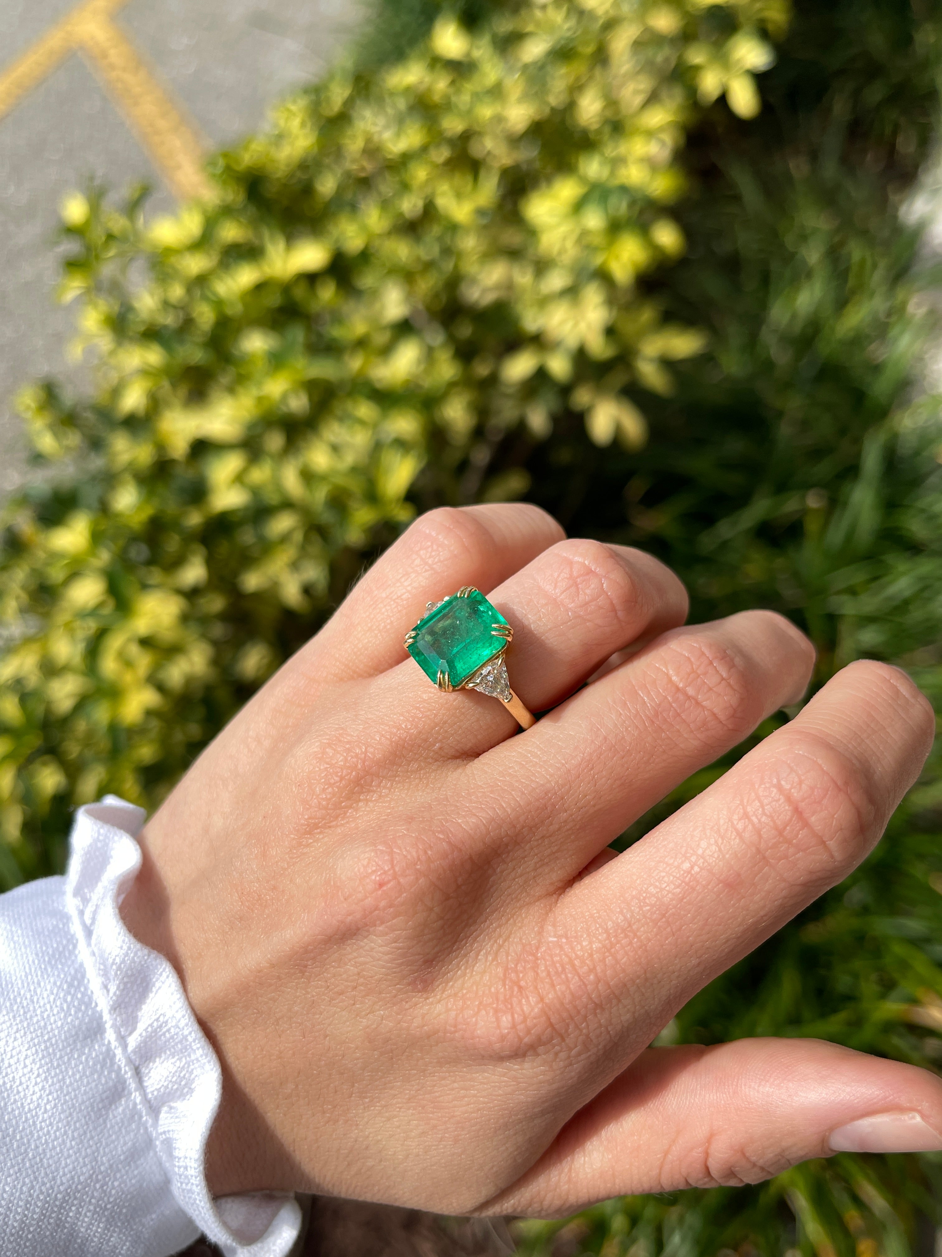 7.15tcw Muzo Colombian Emerald & Natural Trillion Diamond Three Stone 18K - JR Colombian Emeralds
