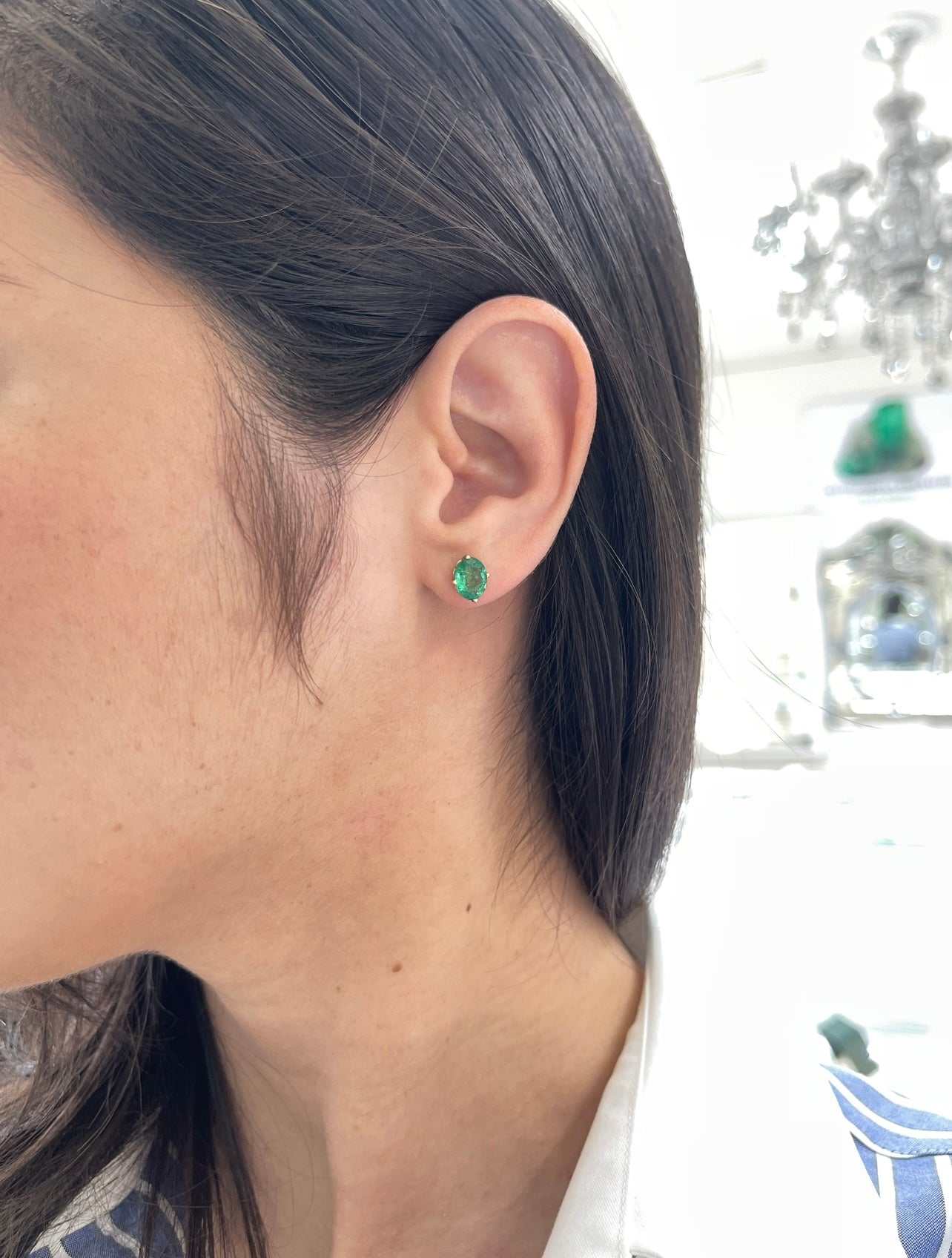 3.10tcw 9x7 Oval Emerald Compass Set Studs 14K - JR Colombian Emeralds