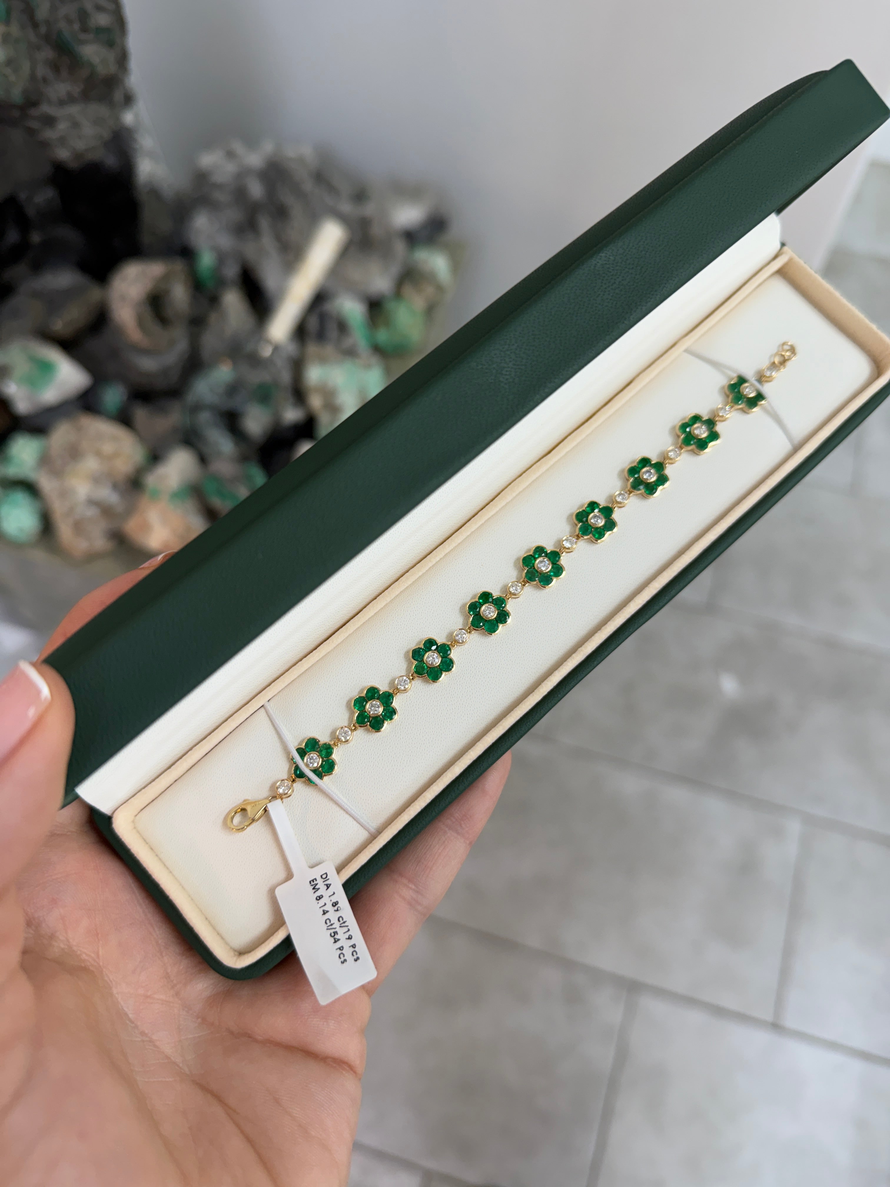10.03tcw 14K Floral Natural Vivid Green Emerald & Diamond Bracelet 7"