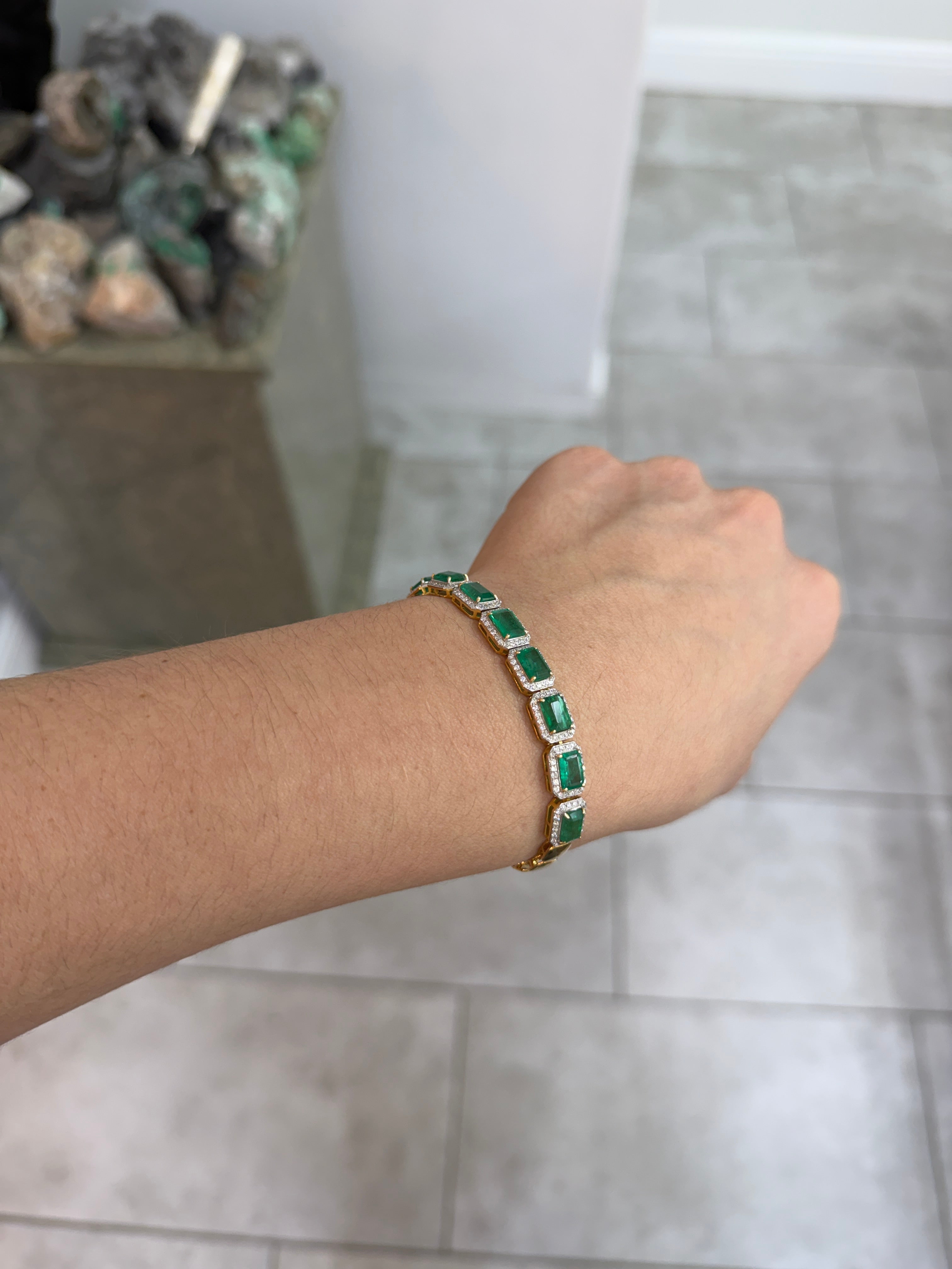 10.08tcw 14K Natural Emerald & Diamond Halo Custom Gold Bracelet 6.5"