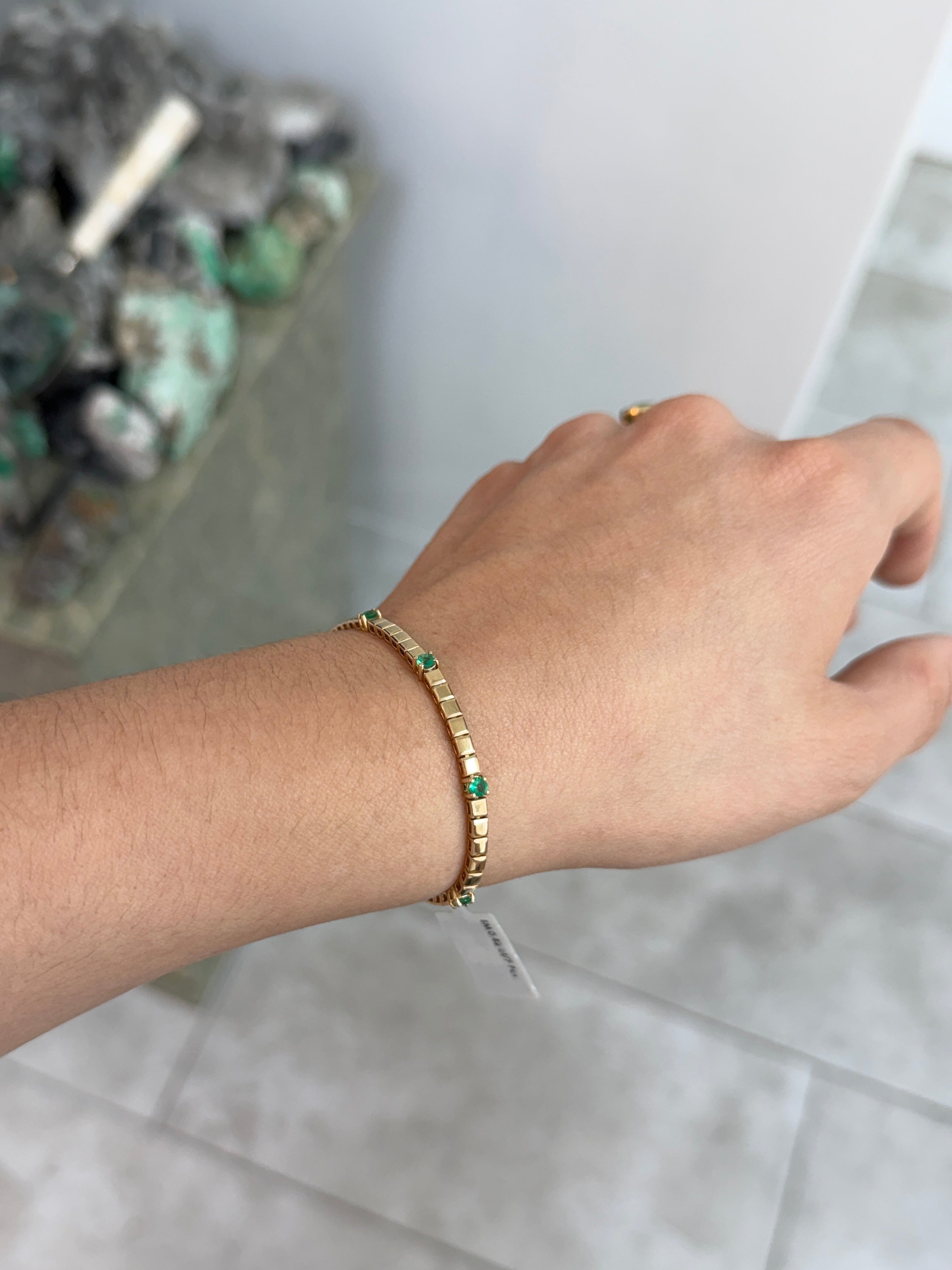 0.82tcw 14K Natural Medium Green Emerald Gold Bracelet 6.5"