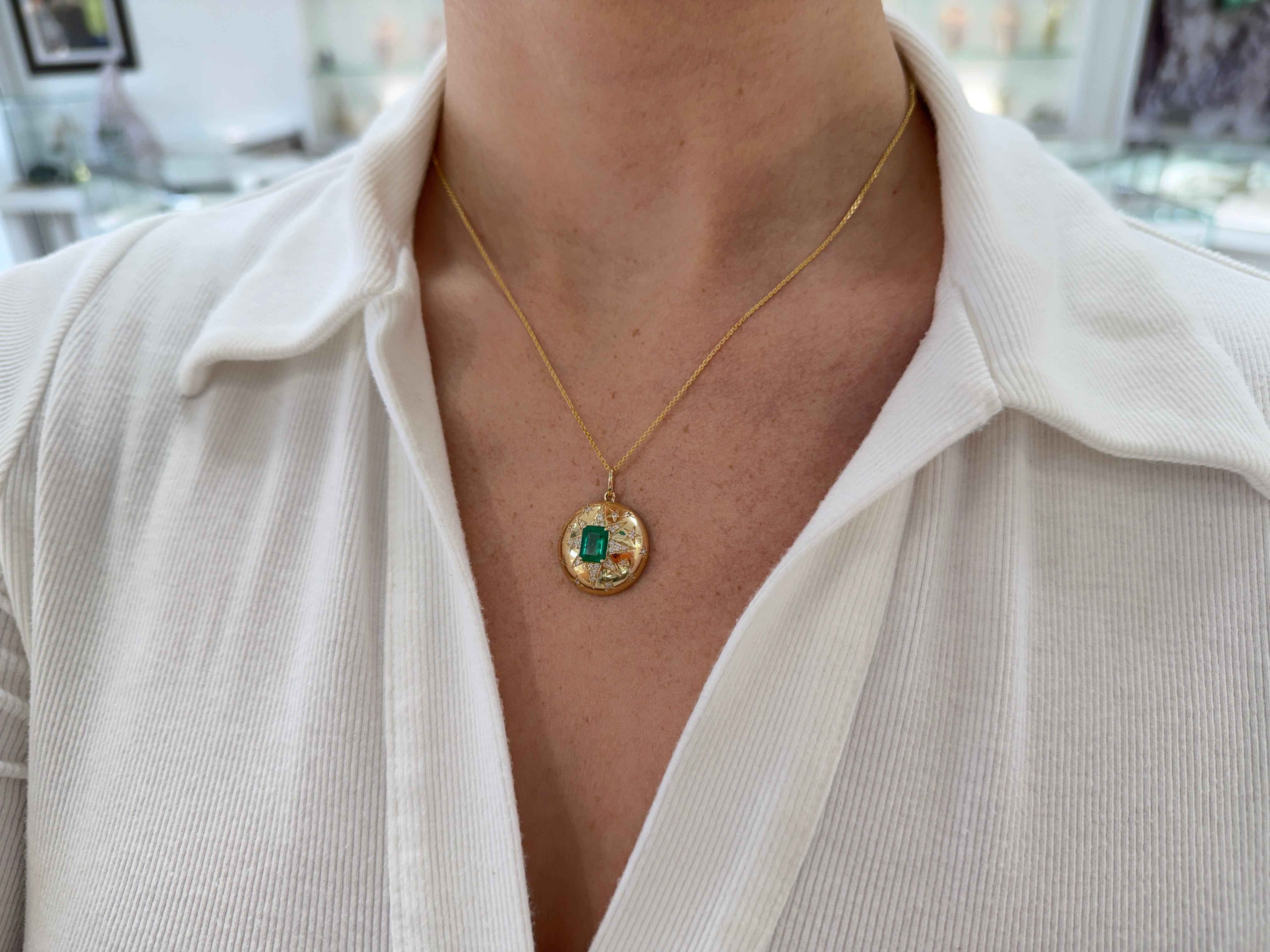 2.37tcw 14K Stunning Emerald & Diamond Celestial Dome Star Burst Pendant Necklace