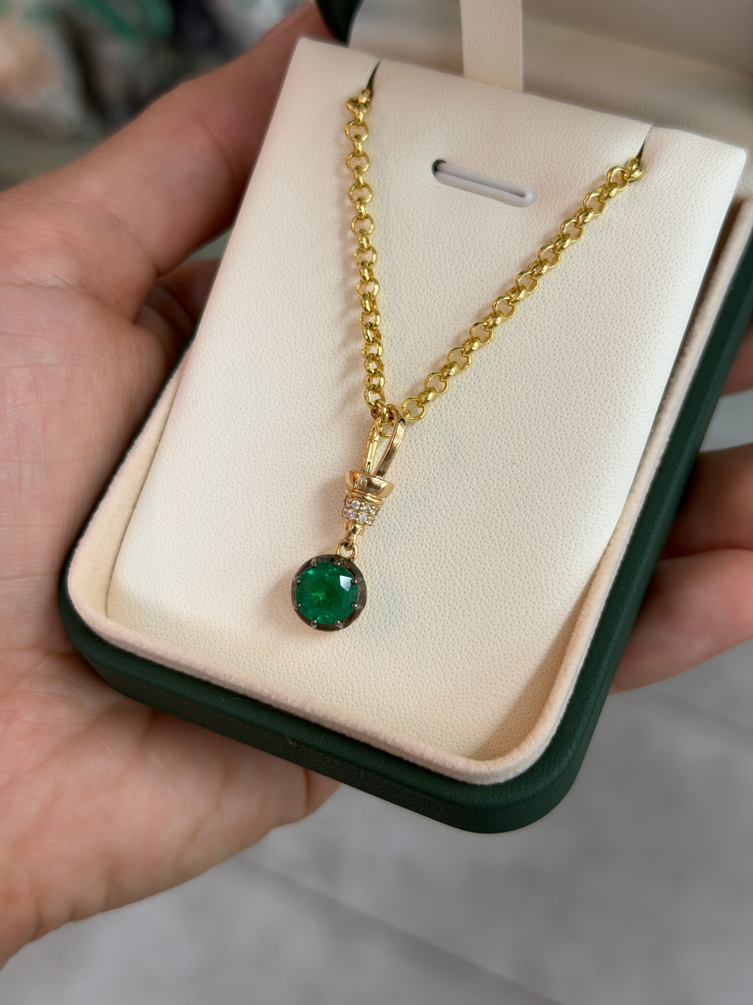 2.21tcw 14K Natural Round Cut Multi-Prong & Diamond Accent Charm Pendant Necklace