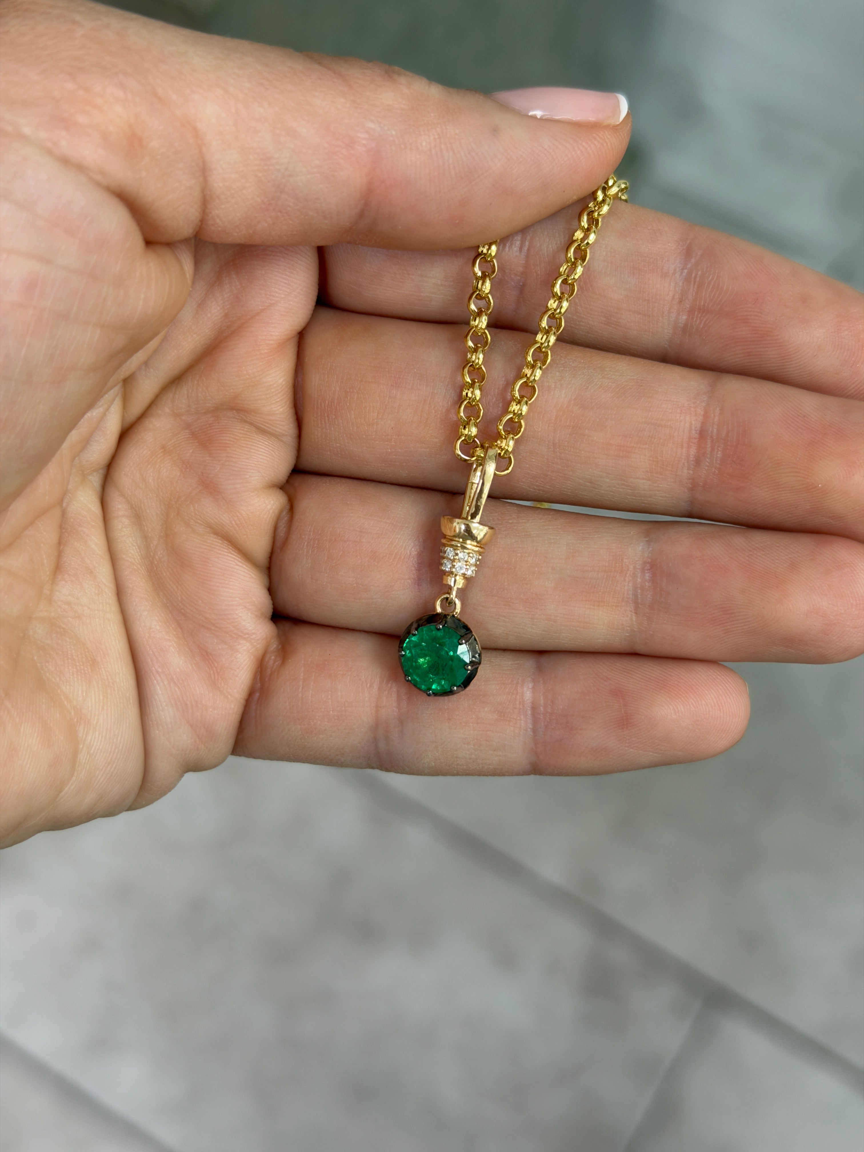 2.21tcw 14K Natural Round Cut Multi-Prong & Diamond Accent Charm Pendant Necklace