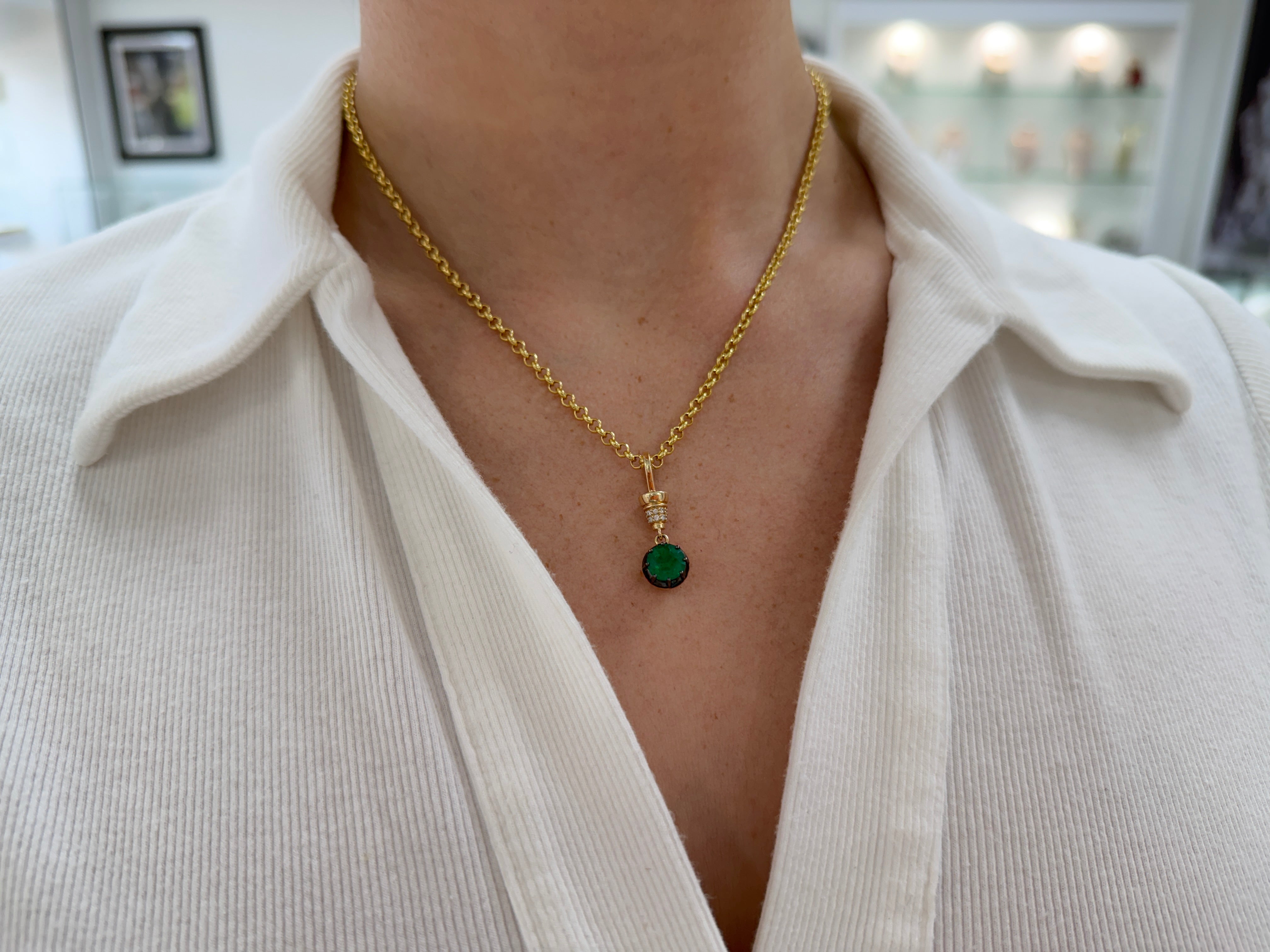 2.21tcw 14K Natural Round Cut Multi-Prong & Diamond Accent Charm Pendant Necklace