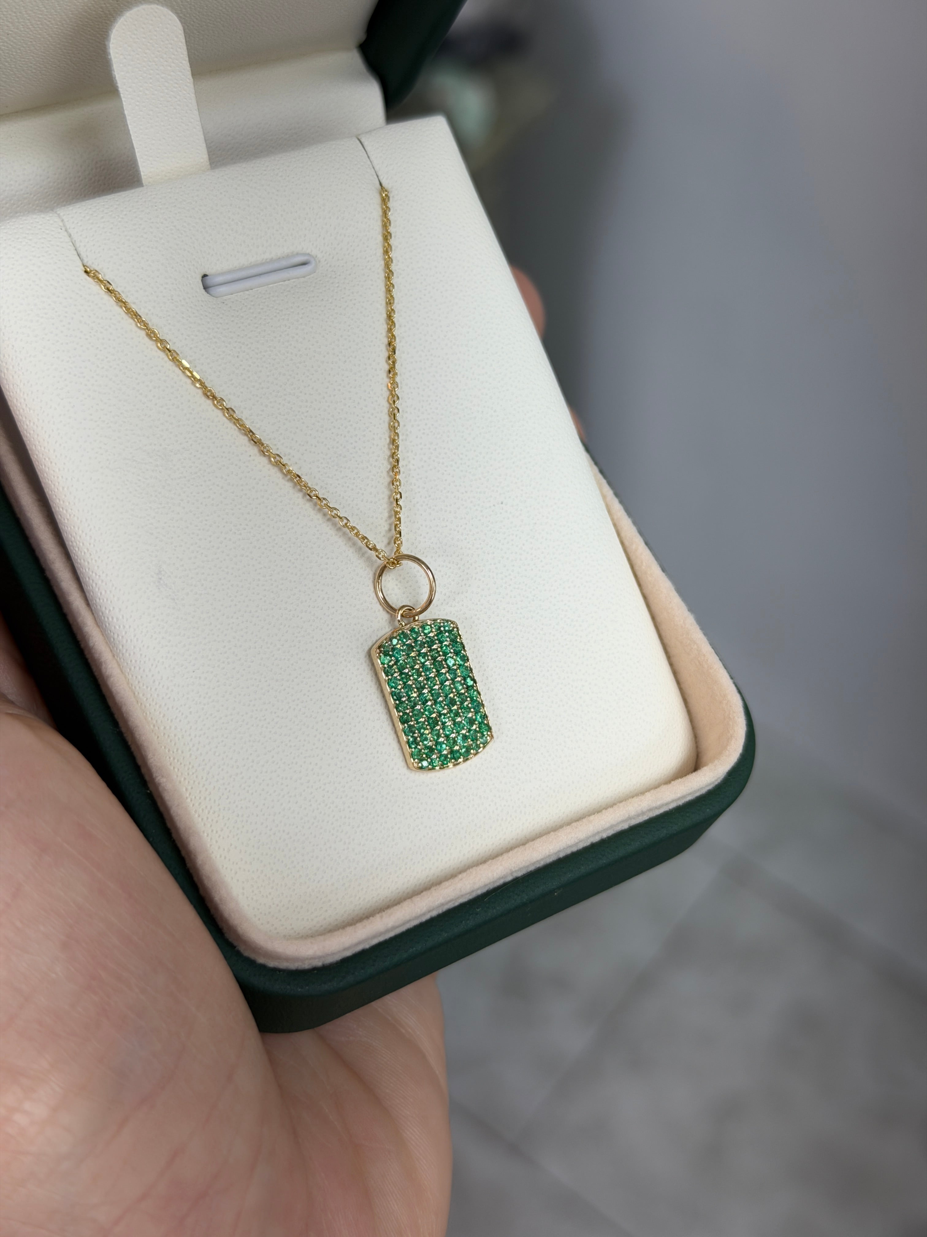 0.77tcw 14K Natural Vivid Green Emerald Plaque Charm Pendant Necklace