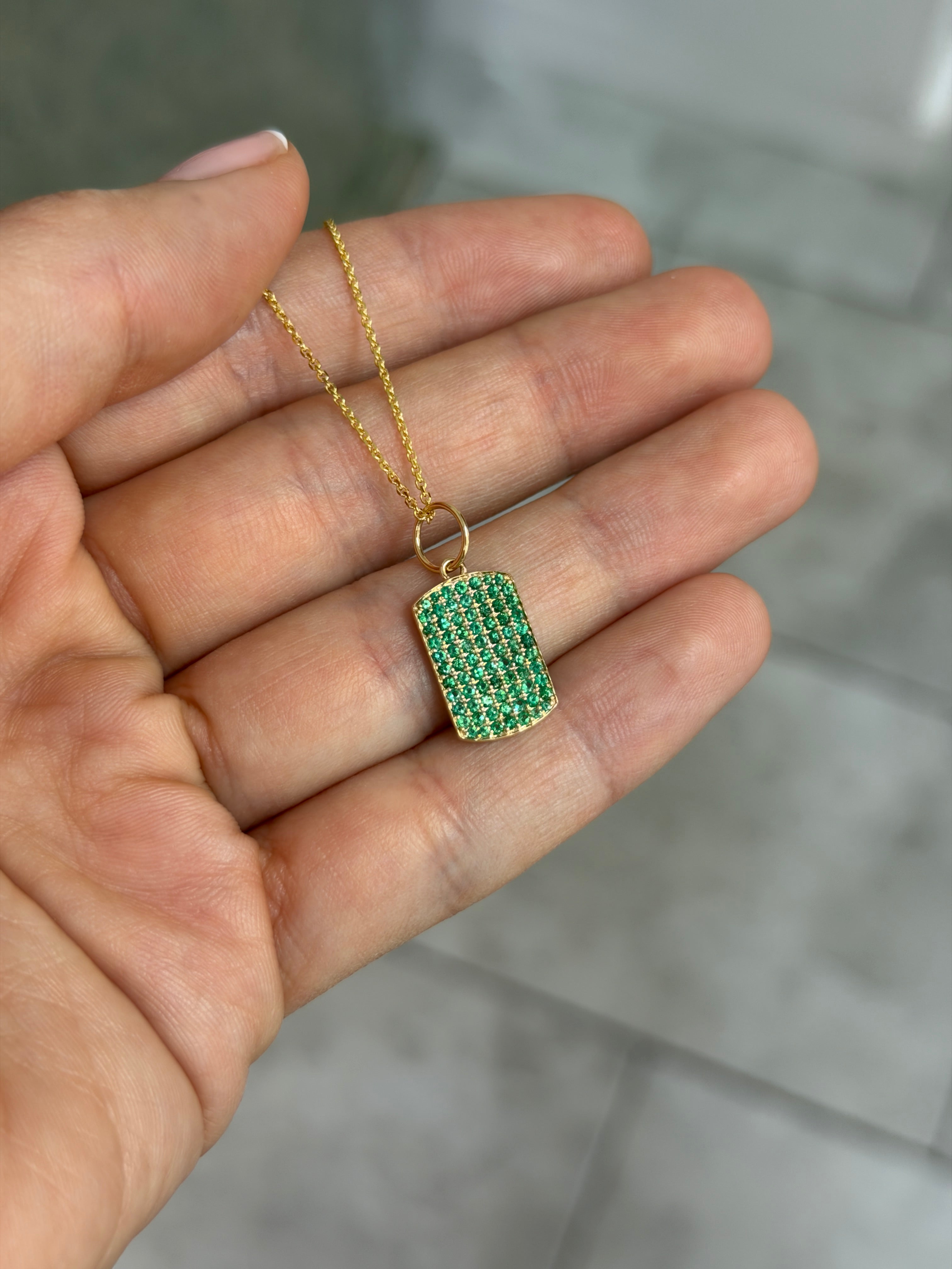 0.77tcw 14K Natural Vivid Green Emerald Plaque Charm Pendant Necklace