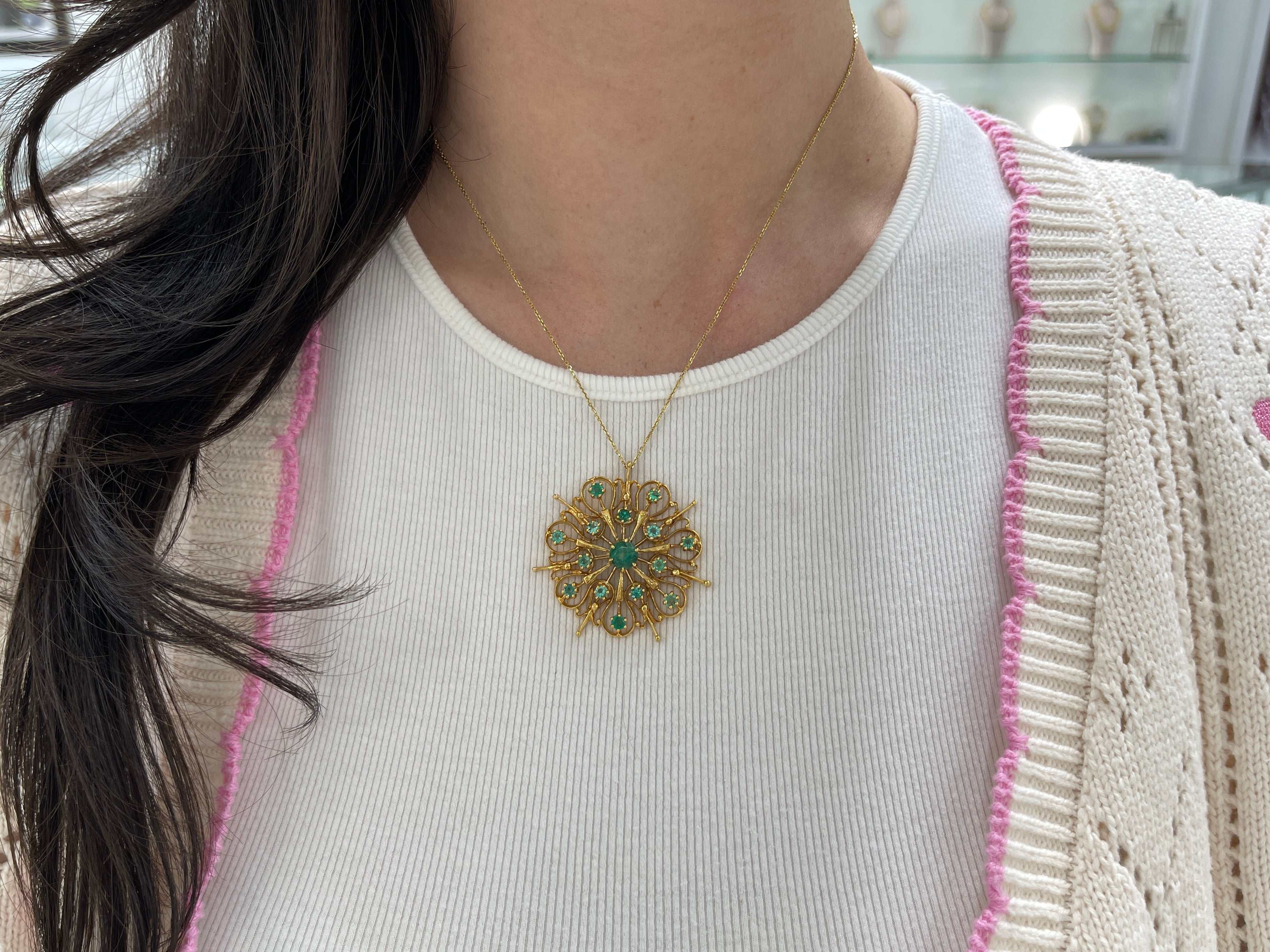 2.91tcw Vintage Emerald Starburst Medallion Necklace 14K 1.80 Inches x 1.80 Inches - JR Colombian Emeralds