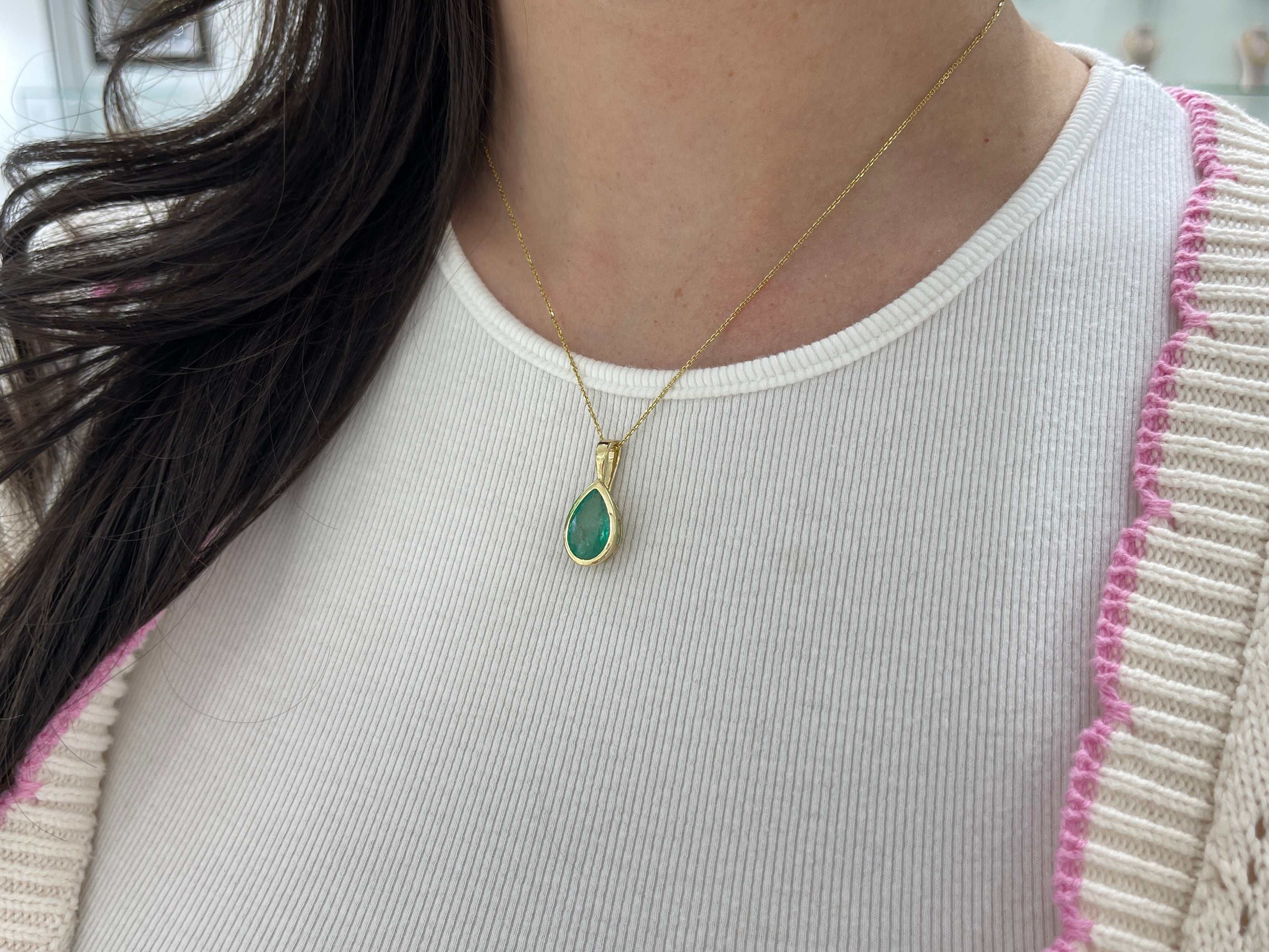 4.90 Carat Colombian Emerald Bezel Set Necklace 14K - JR Colombian Emeralds