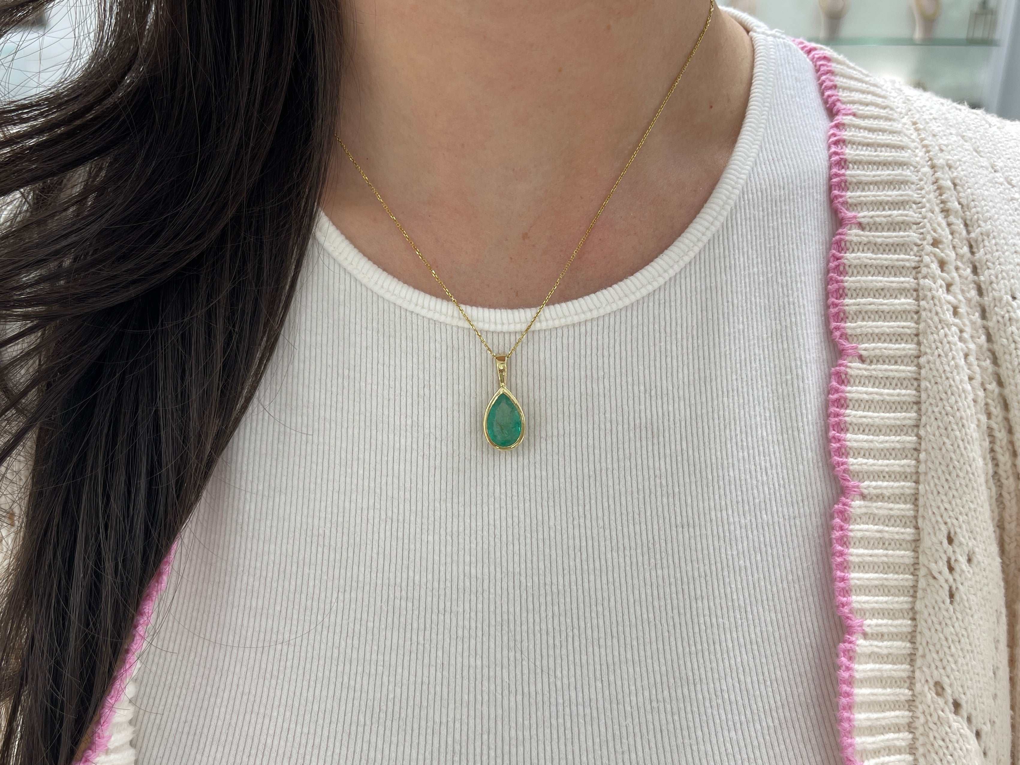 4.90 Carat Colombian Emerald Bezel Set Necklace 14K - JR Colombian Emeralds