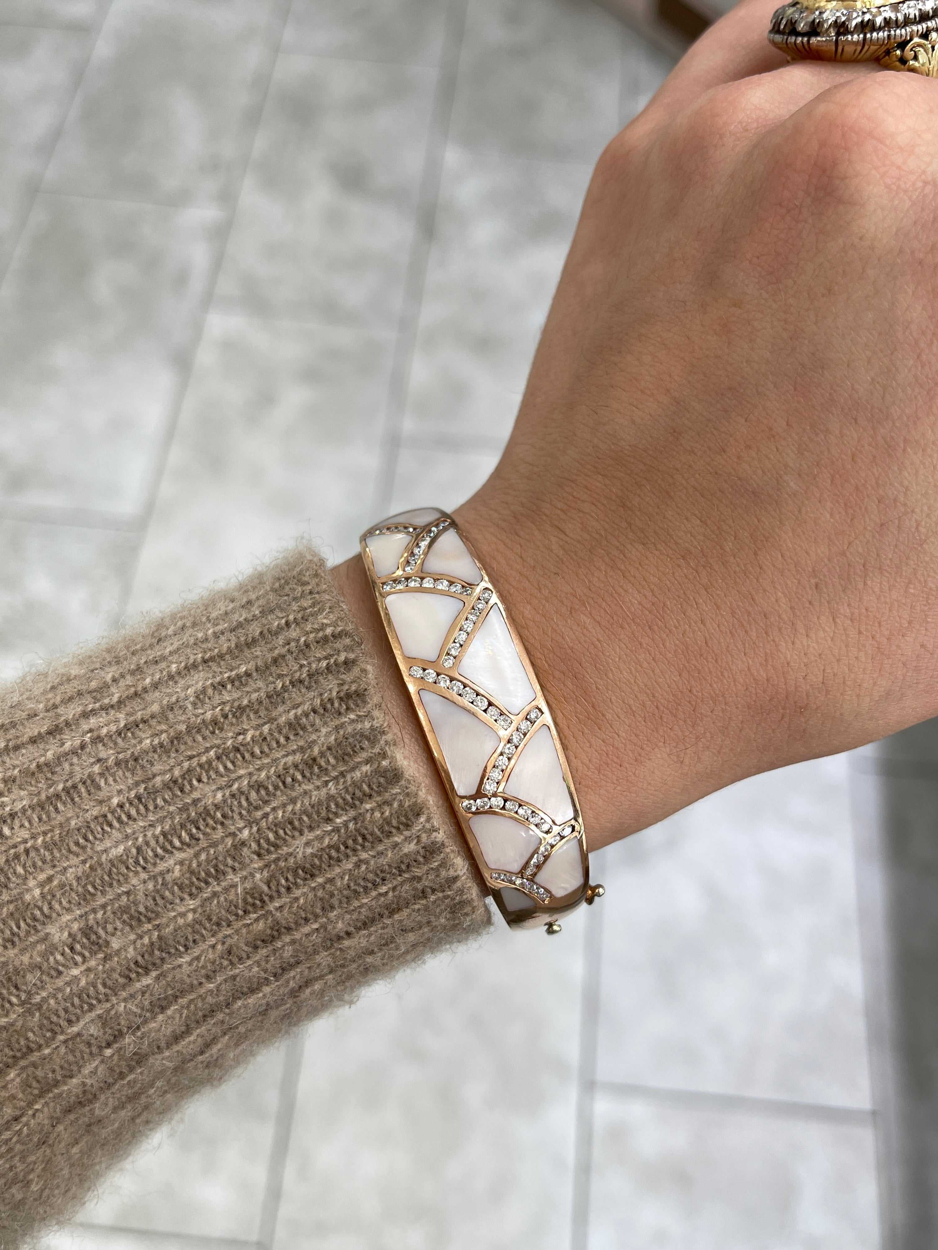 Mother of Pearl & Diamond Rose Gold Bangle 14K - JR Colombian Emeralds