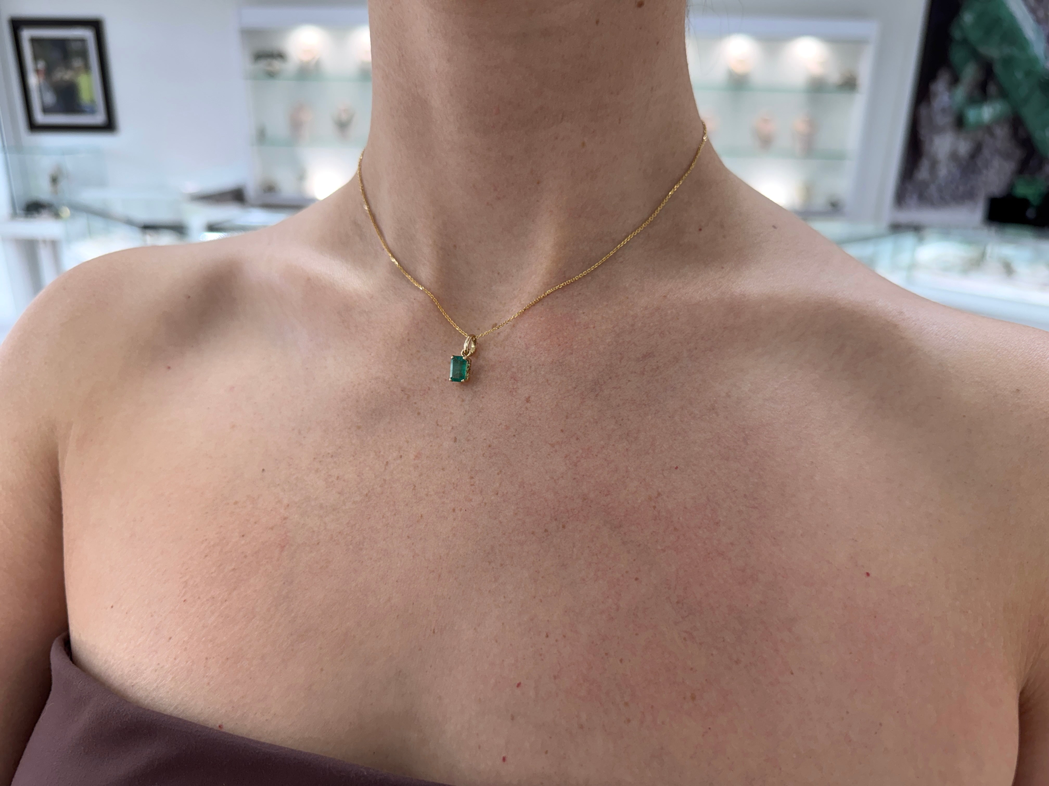 1.10ct 14K Solitaire Emerald Cut Emerald Pendant with Floral Basket