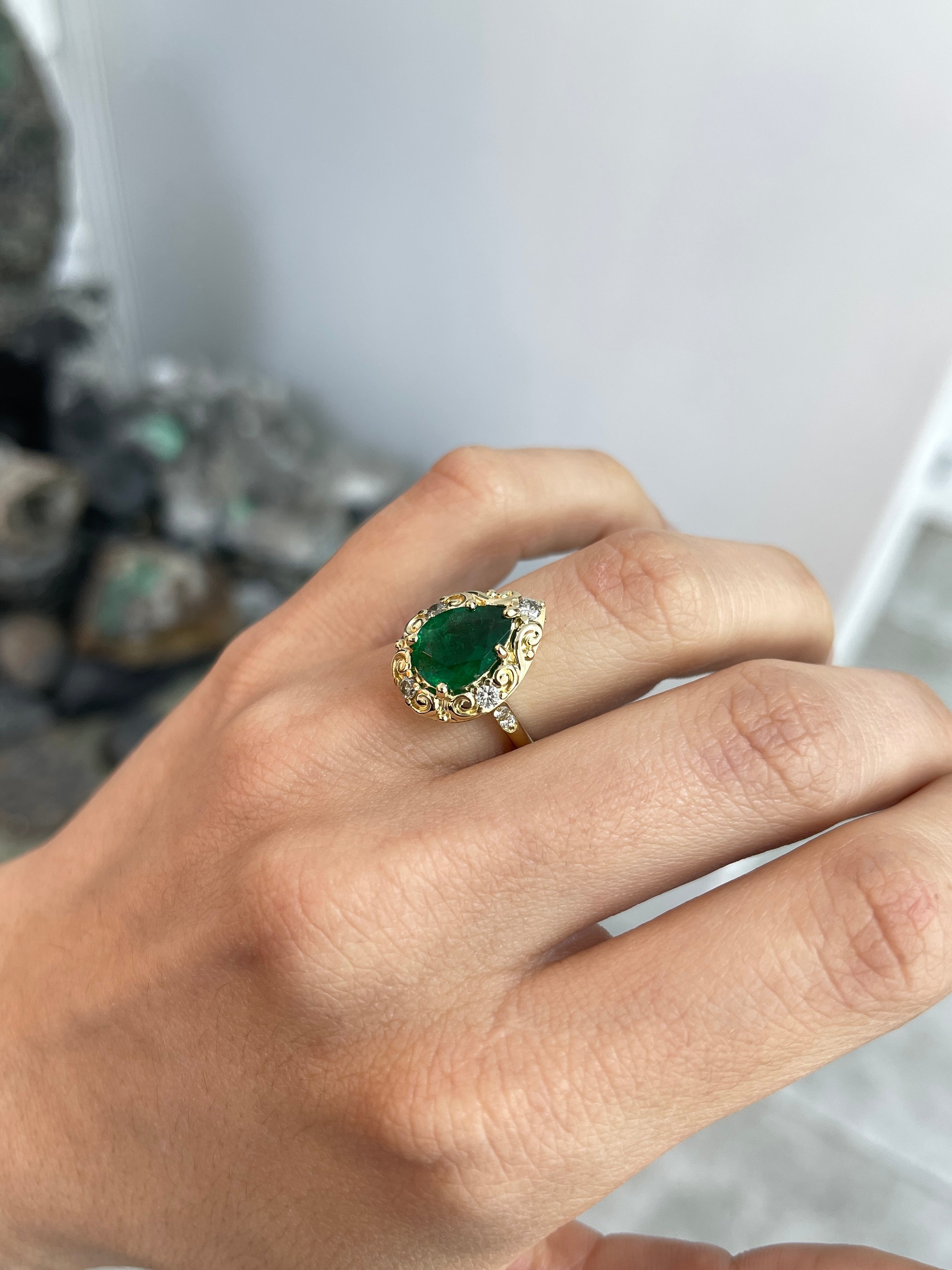 2.66tcw Teardrop Emerald & Diamond Spinkle Scroll Work Vintage Inspired Ring 14K - JR Colombian Emeralds
