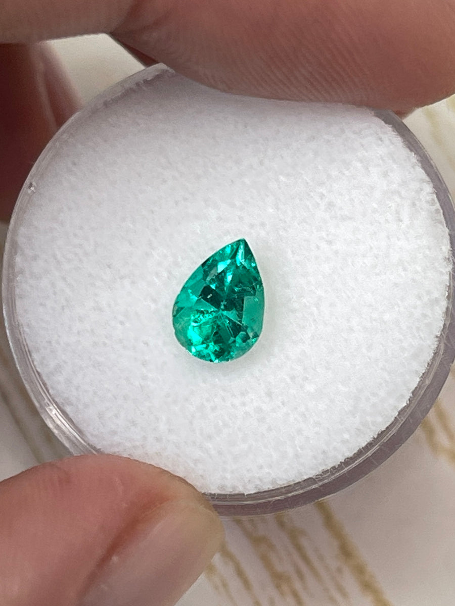 AAA Quality 8x6mm Colombian Emerald - 0.90 Carat Pear Cut
