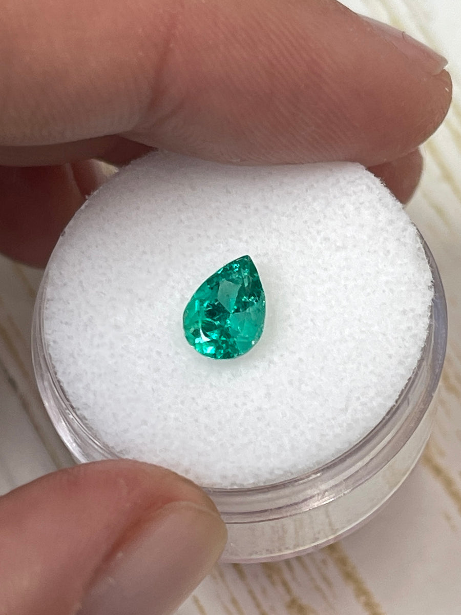 Colombian Emerald Gemstone - 0.90ct AAA-Grade Pear Shape