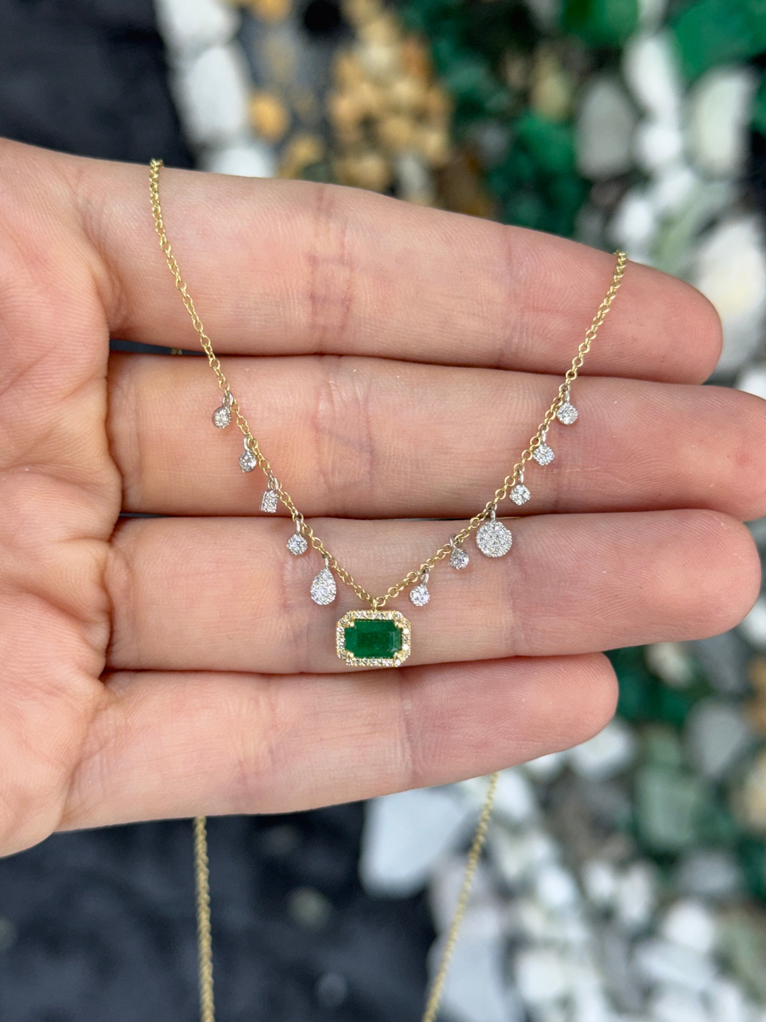 0.78tcw 14K Natural Emerald & Diamond Fringe Necklace