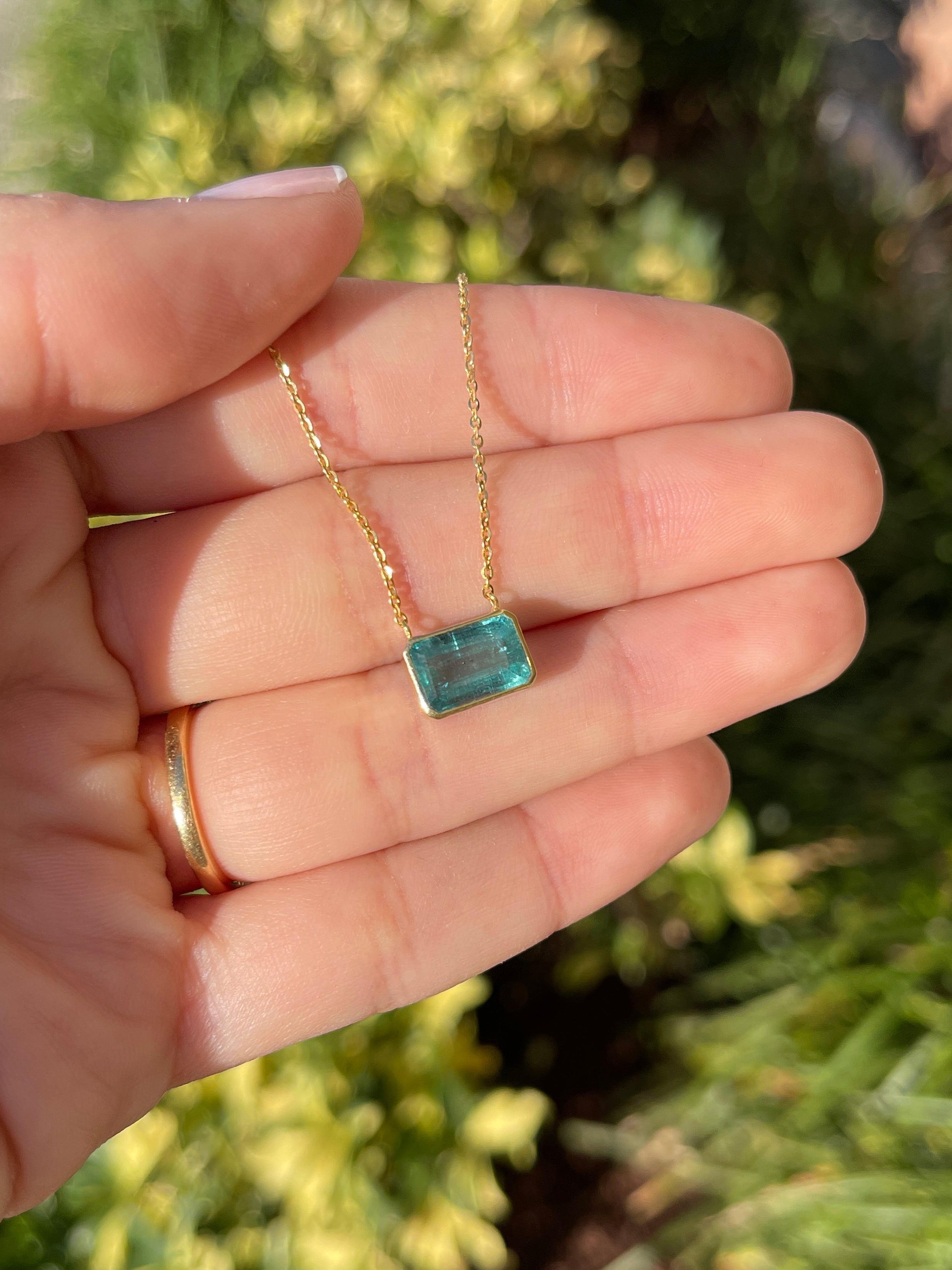 2.75ct Bluish Natural Emerald Bezel Set Solitaire Necklace 14K - JR Colombian Emeralds