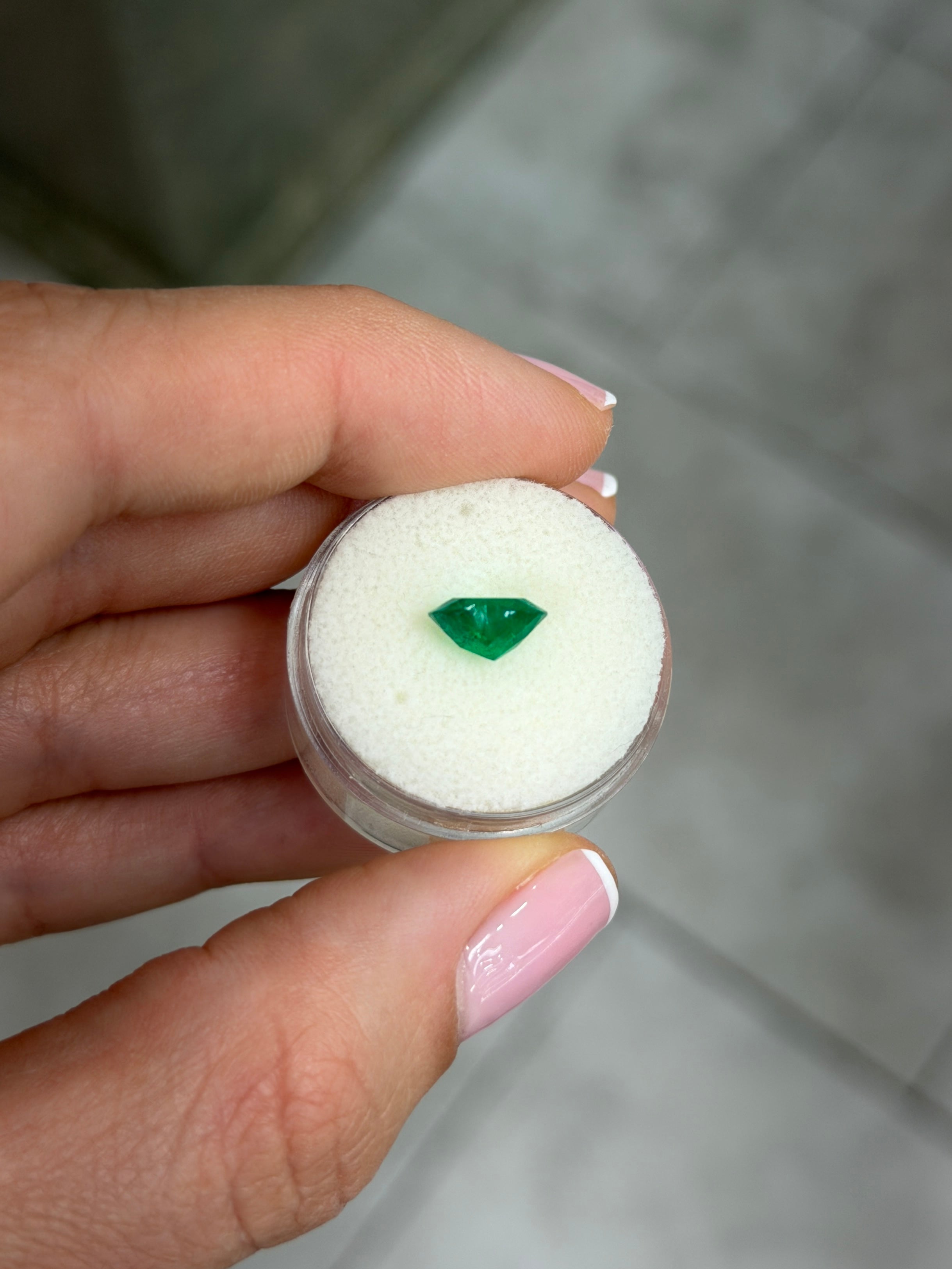 1.65 Carat 7.5x9 AAA+ Vivid Intense Muzo Green Natural Loose Colombian Emerald-Heart Cut