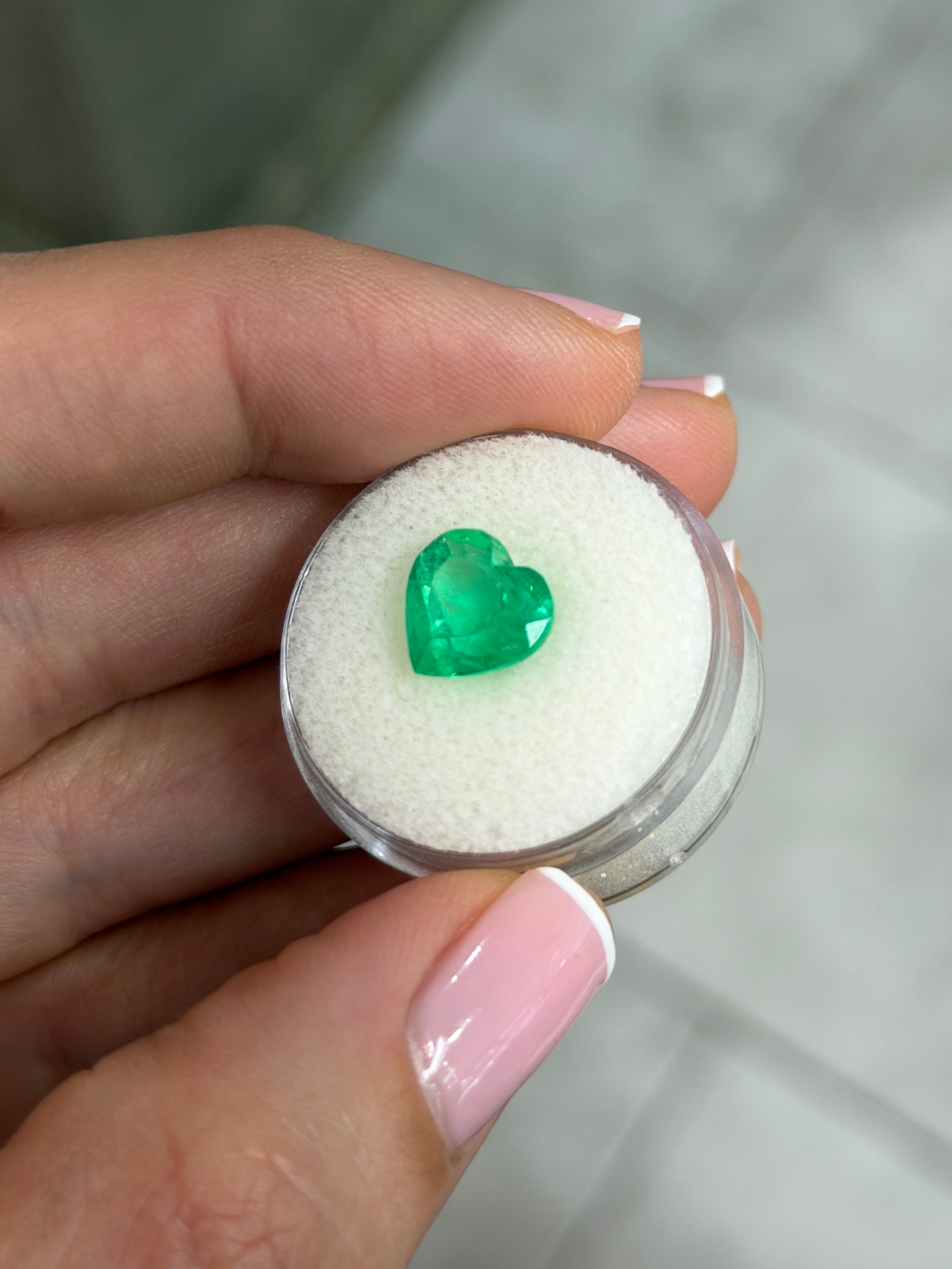 3.56 Carat 10.2x10.5 Bright Apple Spring Green Colombian Emerald Heart