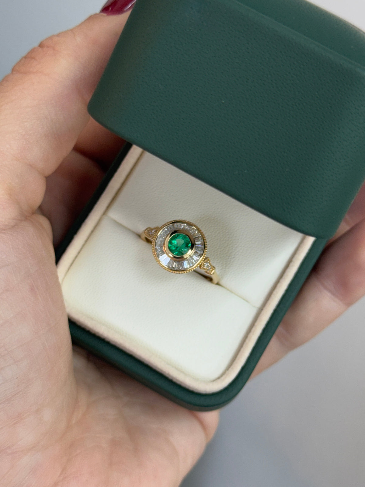 1.25tcw Colombian Emerald & Diamond Ballerina Ring 14K