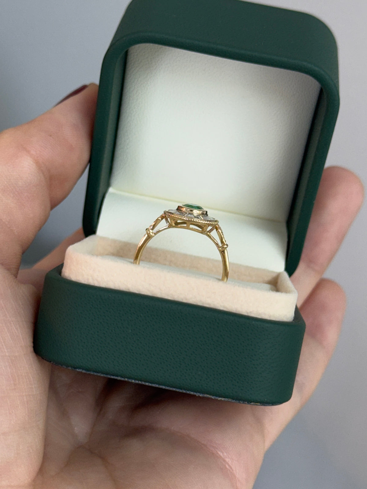1.25tcw Colombian Emerald & Diamond Ballerina Ring 14K