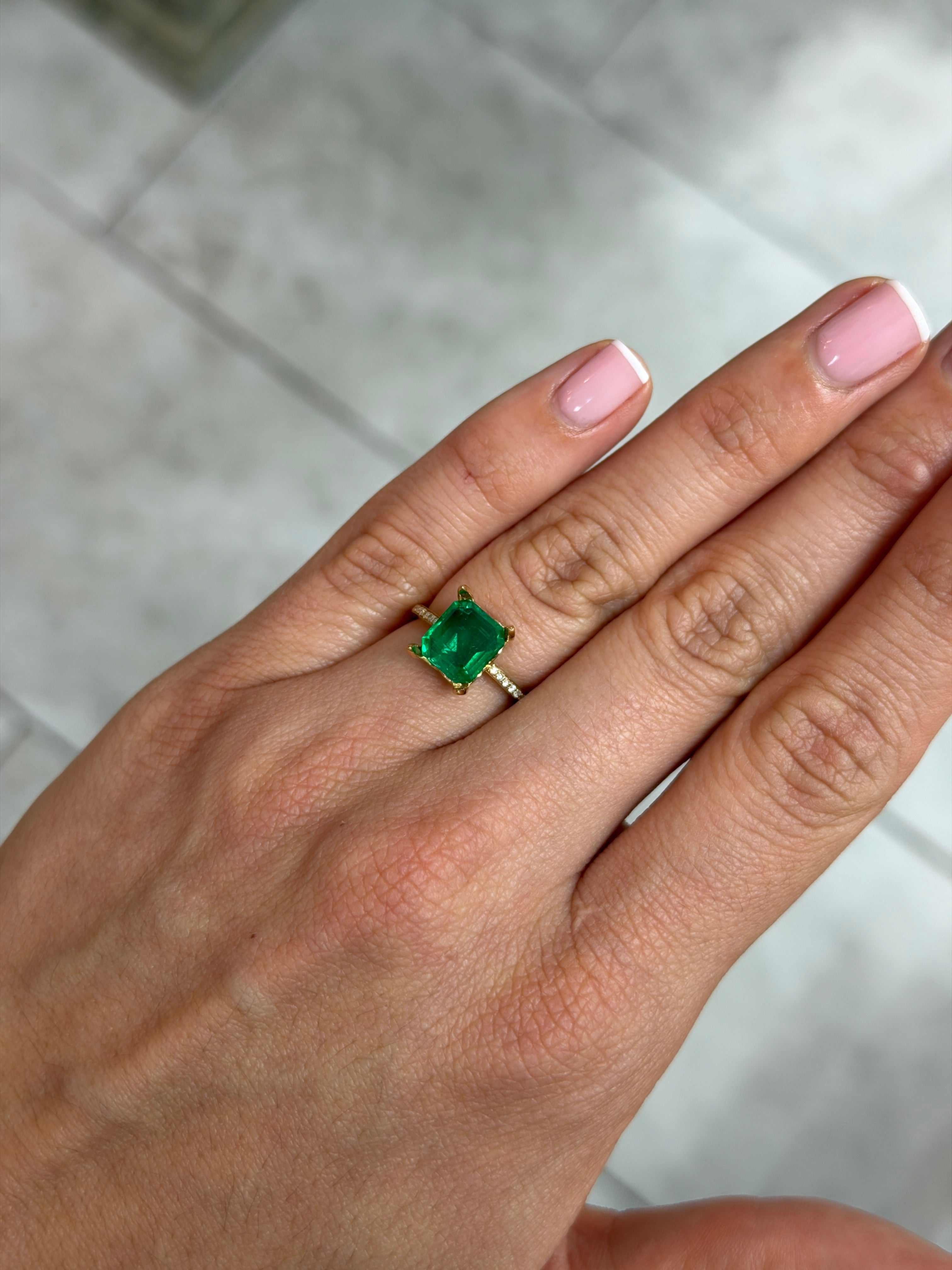 2.28 Carat 8.9x8.3 Vivid Green Asscher Cut Loose Colombian Emerald