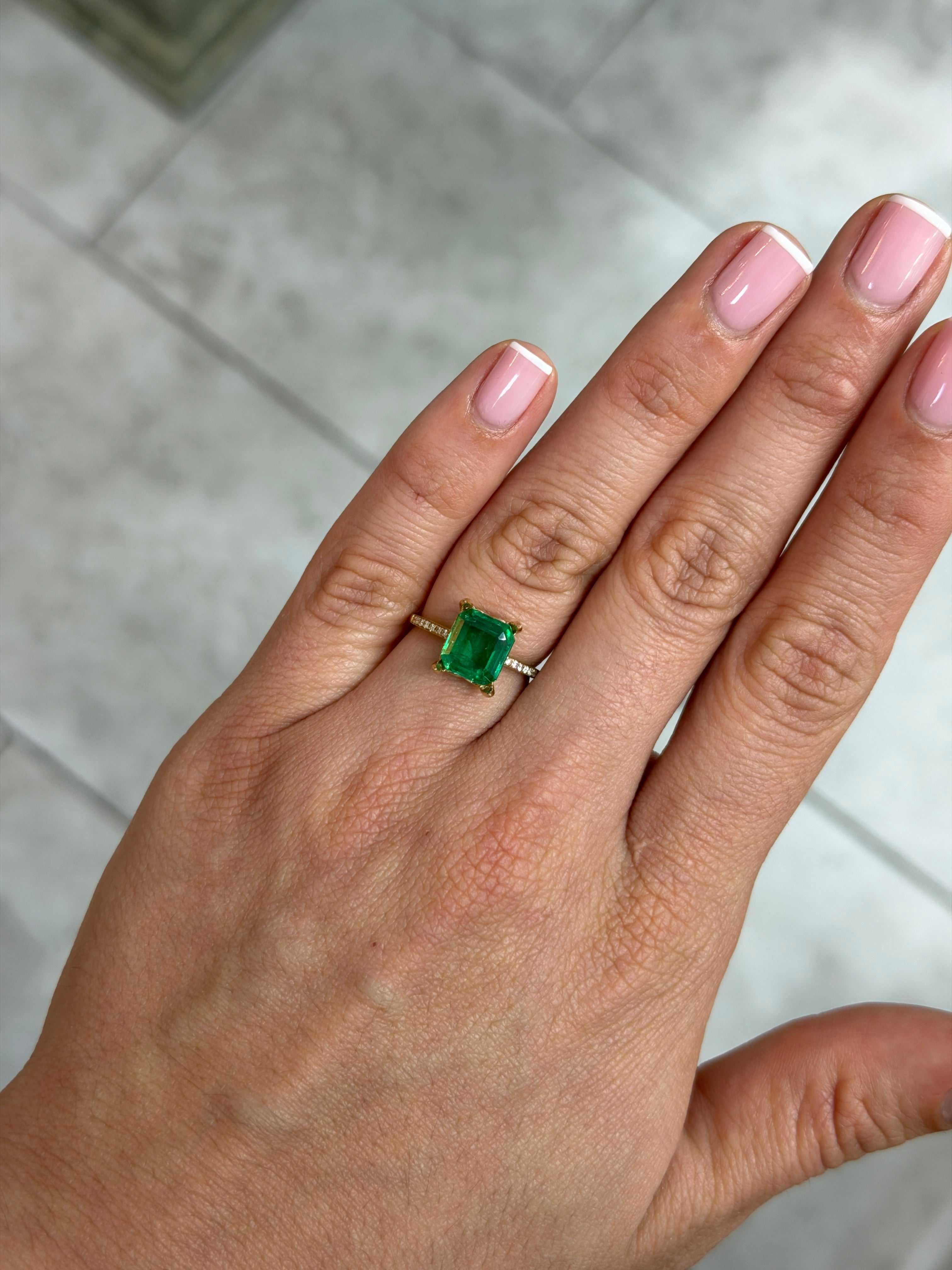 2.28 Carat 8.9x8.3 Vivid Green Asscher Cut Loose Colombian Emerald