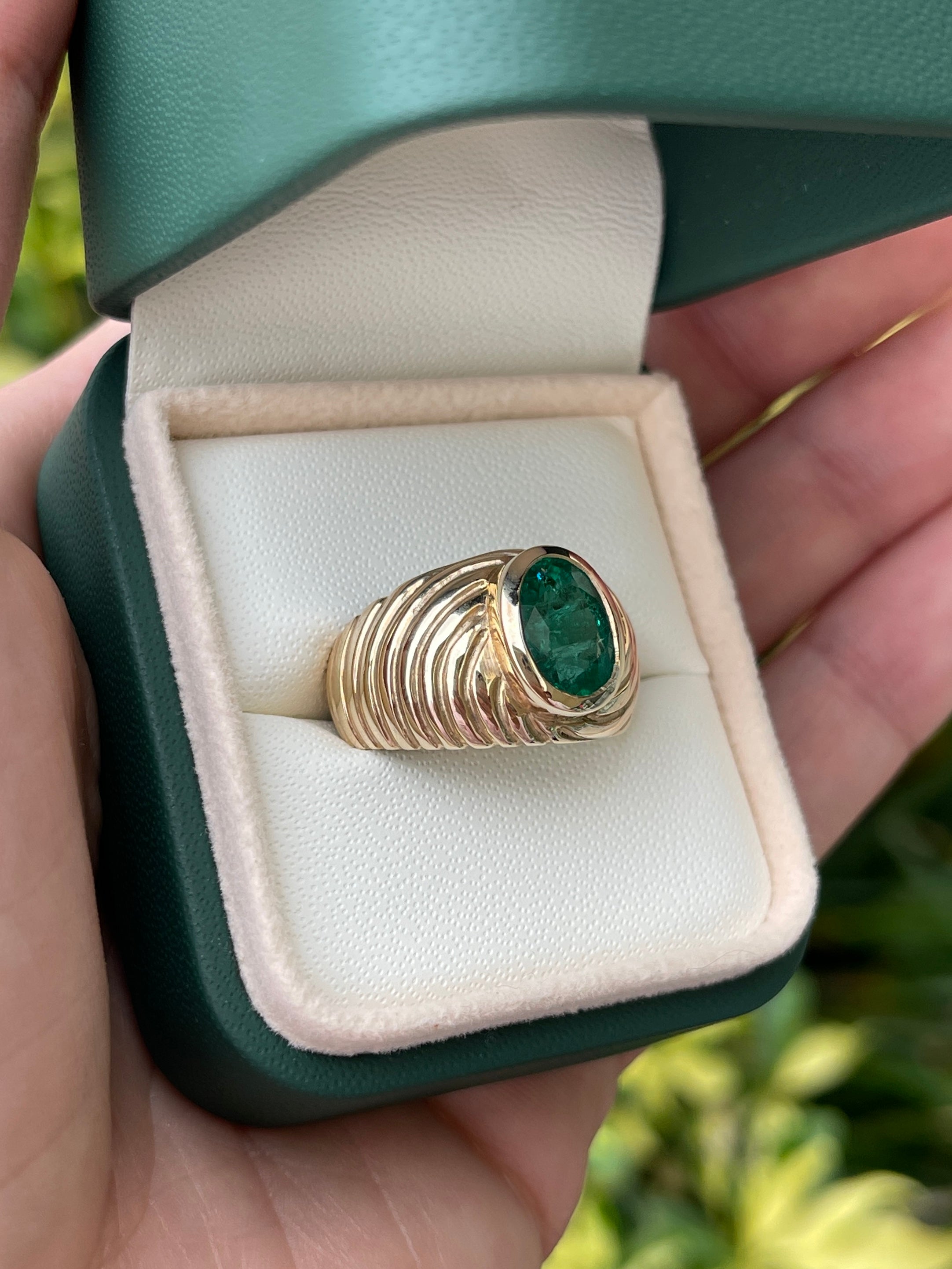 3.0ct 14K Natural Emerald Oval Cut Mens Solitaire Gold Ring - JR Colombian Emeralds