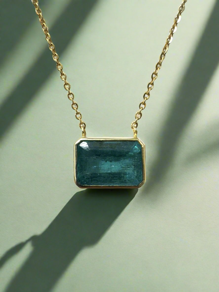 2.75ct Bluish Natural Emerald Bezel Set Solitaire Necklace 14K - JR Colombian Emeralds