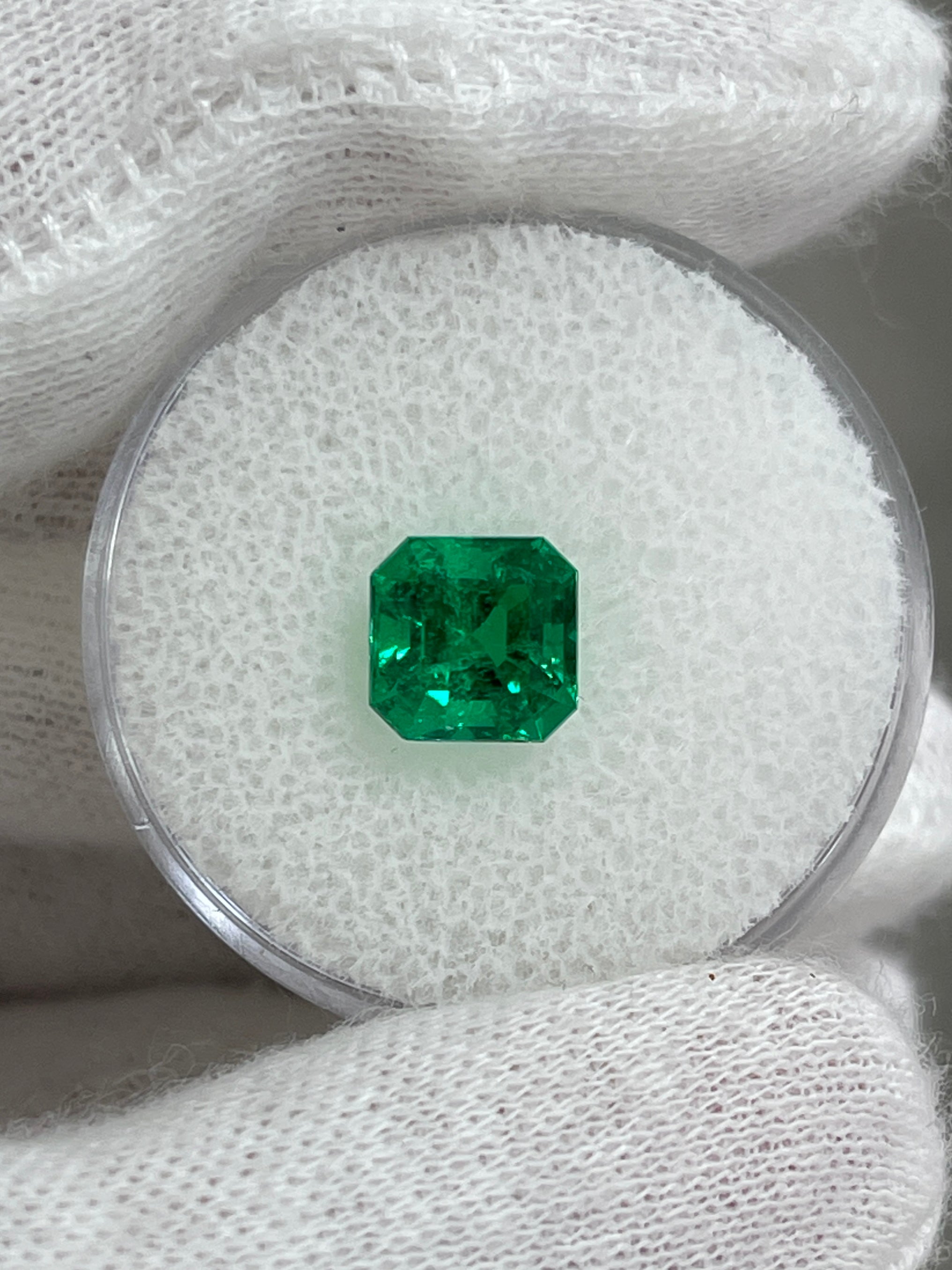 1.81 Carat 7x7 AAA+ Minor Oil Vivid Natural Loose Colombian Emerald-Asscher Cut - JR Colombian Emeralds