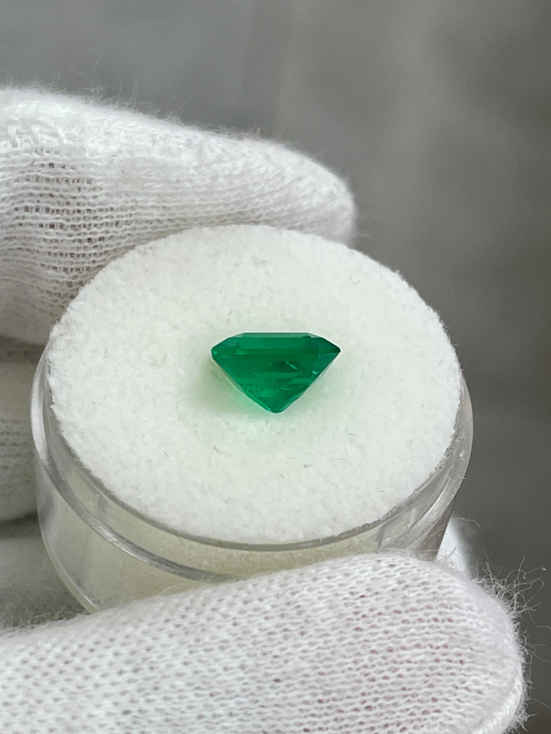 2.14 Carat 8.4x7.8 Vivid Muzo Green Natural Loose Colombian Emerald-Asscher Cut - JR Colombian Emeralds