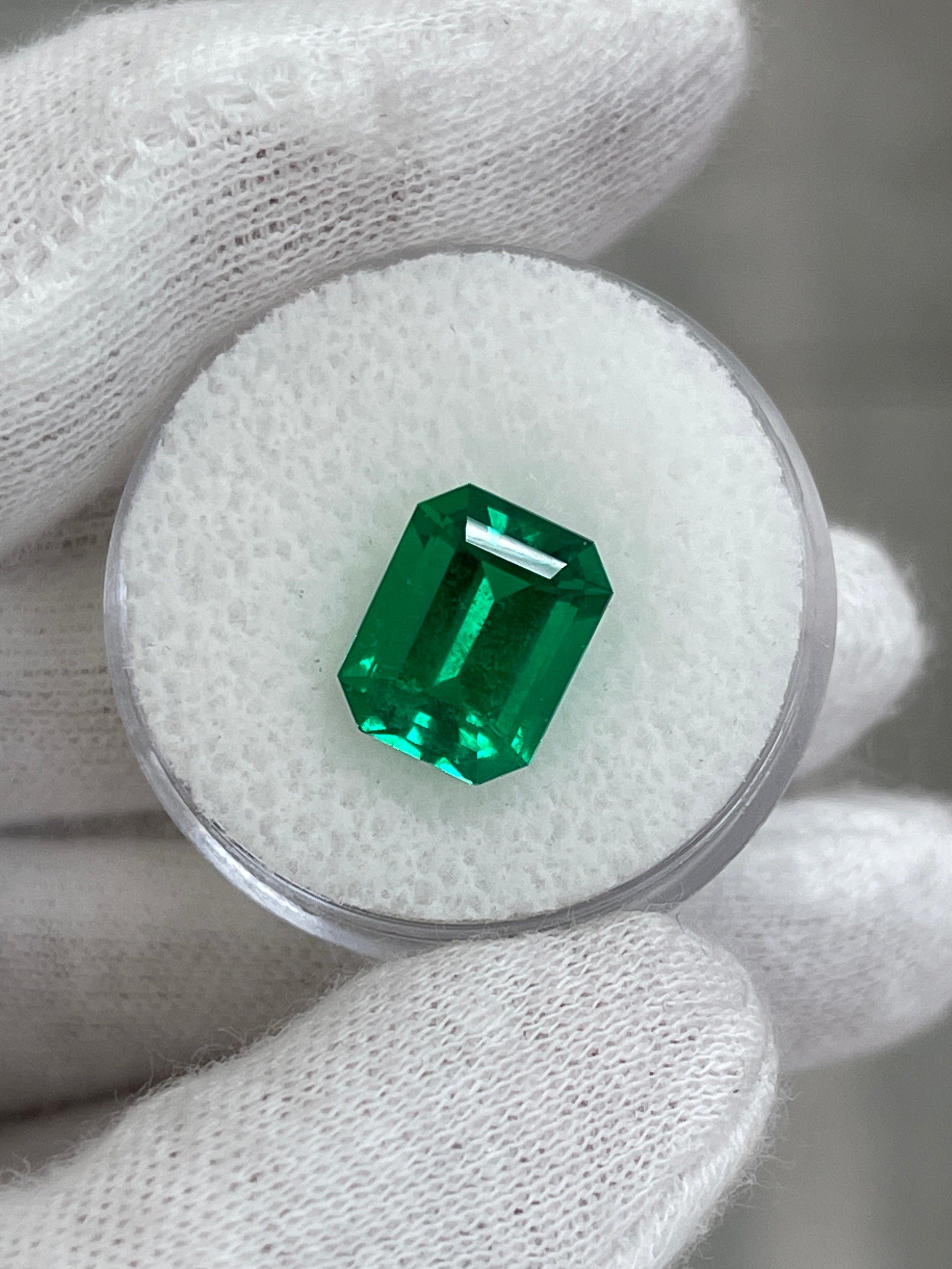 4.03 Carat AAA Minor Oil 11x9 Vivid Muzo Natural Loose Colombian Emerald-Emerald Cut - JR Colombian Emeralds