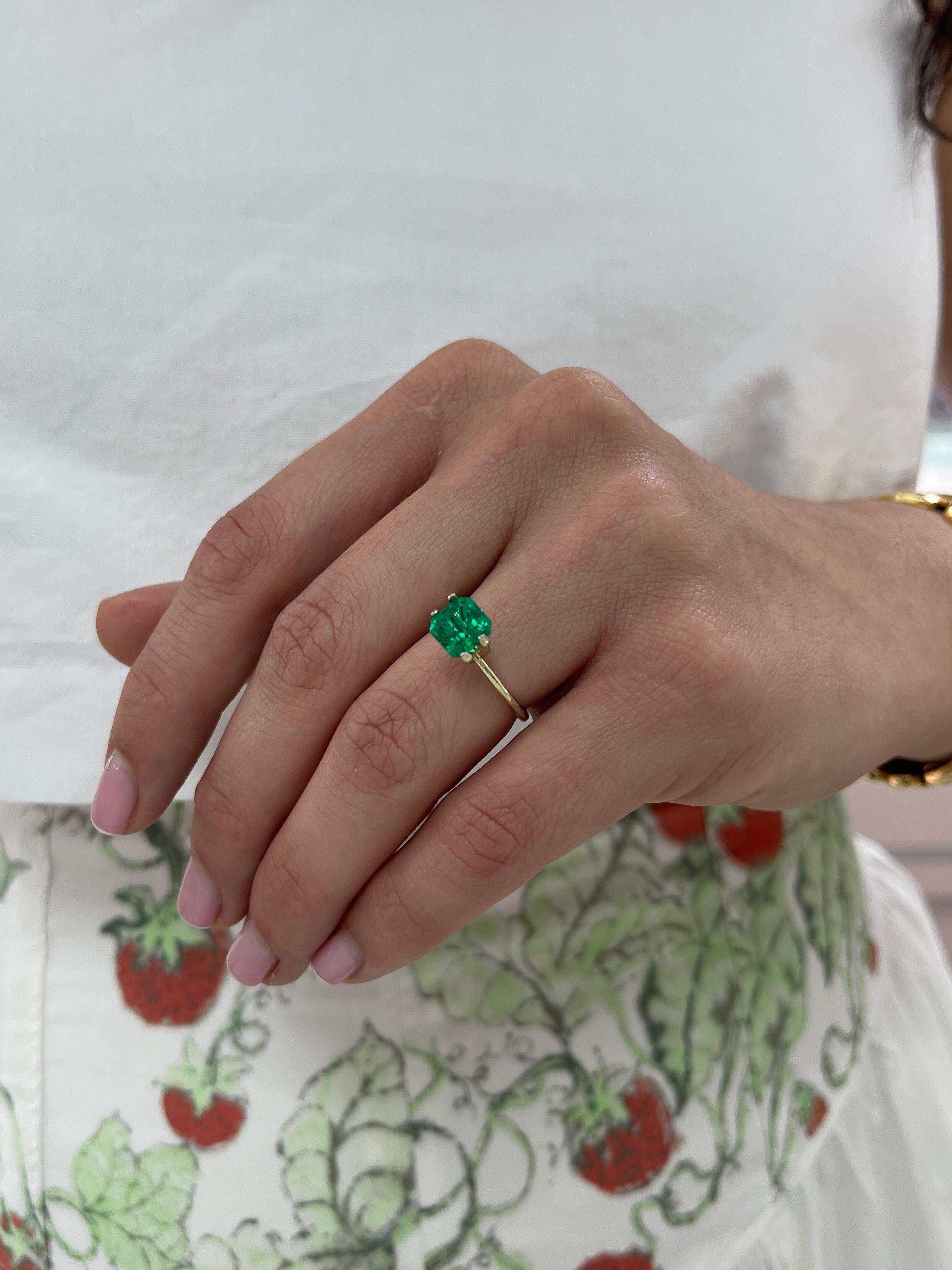 1.81 Carat 7x7 AAA+ Minor Oil Vivid Natural Loose Colombian Emerald-Asscher Cut - JR Colombian Emeralds