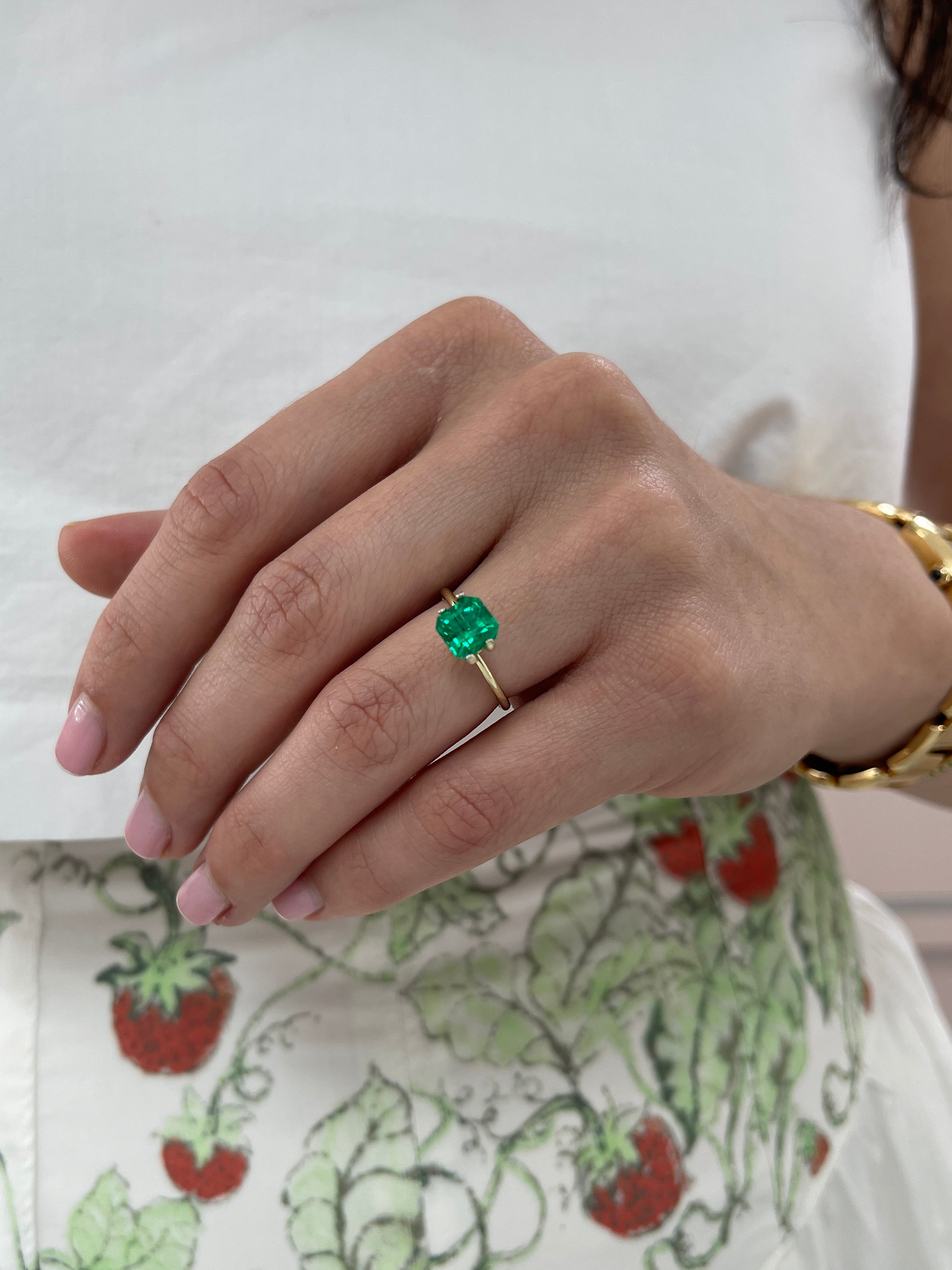 1.81 Carat 7x7 AAA+ Minor Oil Vivid Natural Loose Colombian Emerald-Asscher Cut - JR Colombian Emeralds