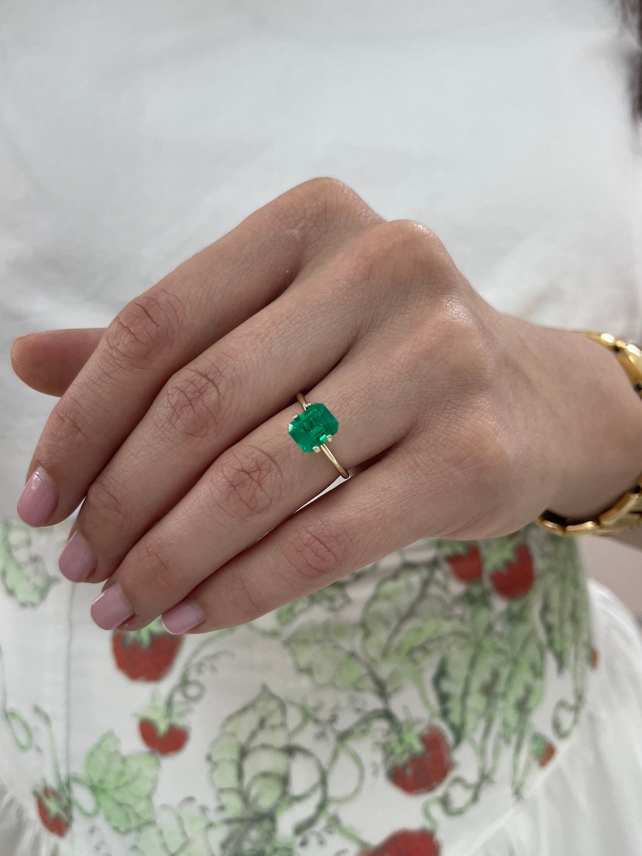1.82 Carat AAA 9x7 Investment Grade Vivid Green Natural Loose Colombian Emerald- Emerald Cut - JR Colombian Emeralds