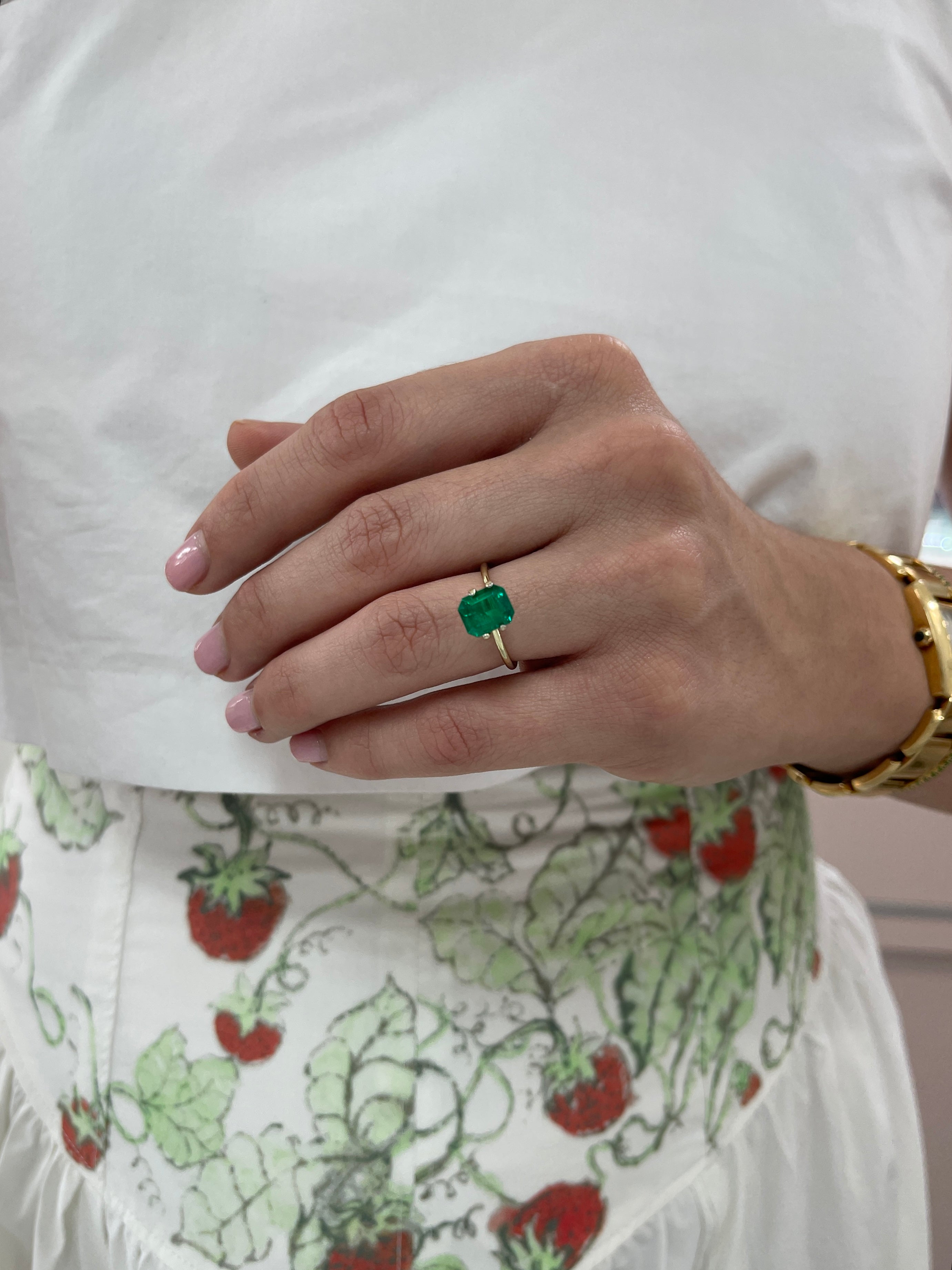 1.98 Carat AAA+ 9x7 Minor Oil Vivid Green Natural Loose Colombian Emerald- Emerald Cut - JR Colombian Emeralds