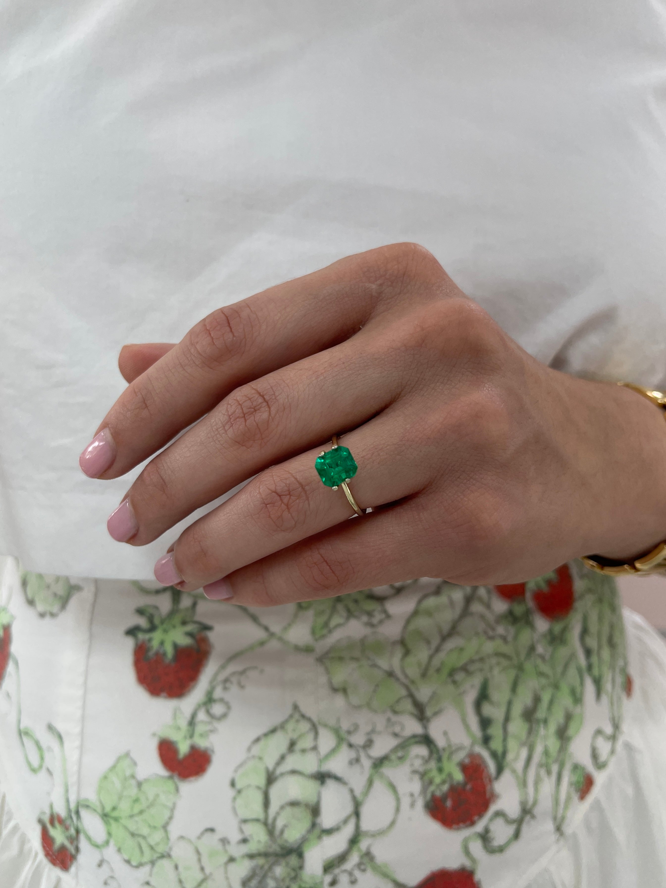 1.99 Carat 8x7 AAA+ Minor Oil Natural Loose Colombian Emerald-Emerald Cut - JR Colombian Emeralds