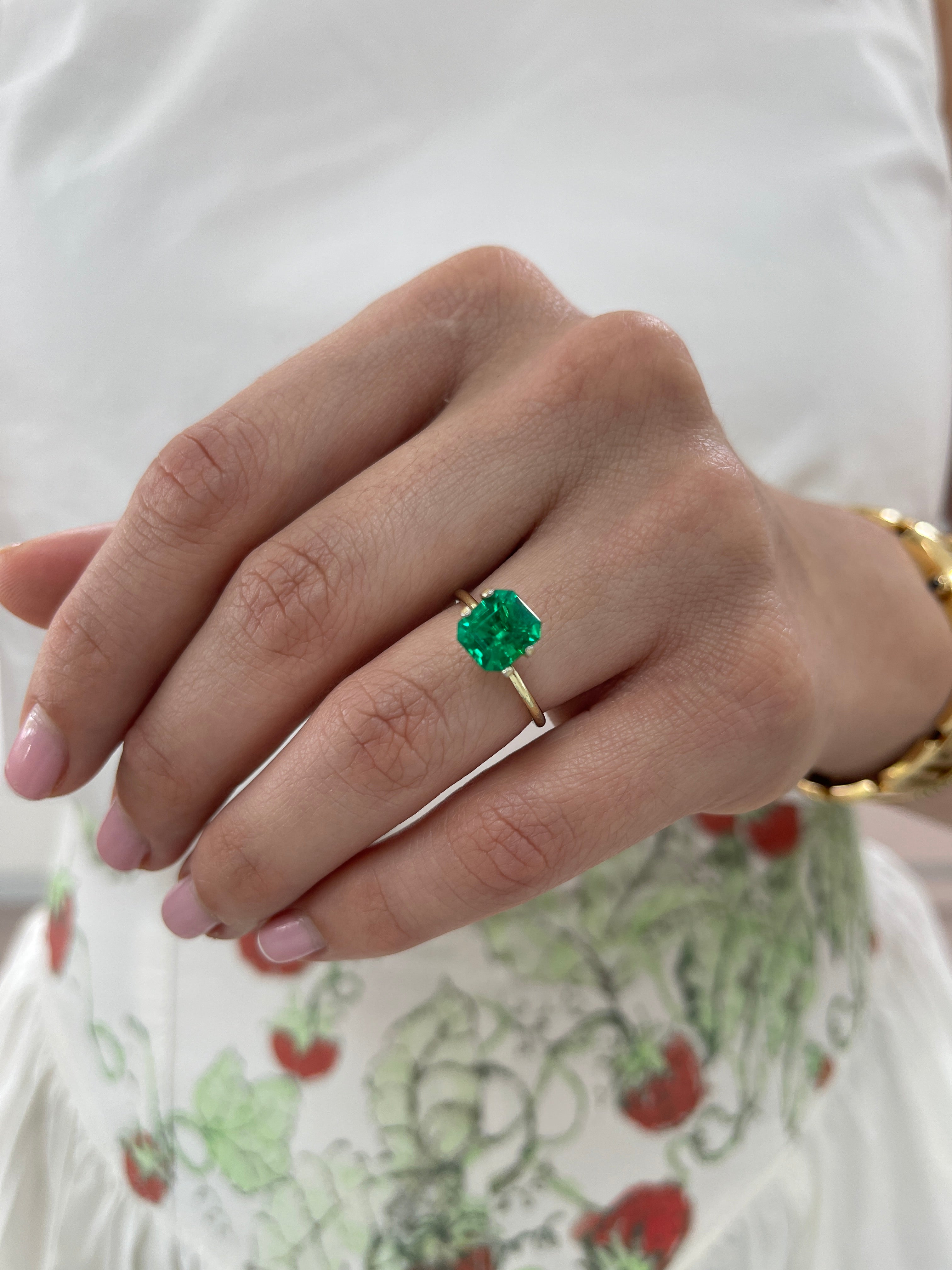 1.99 Carat 8x7 AAA+ Minor Oil Natural Loose Colombian Emerald-Emerald Cut - JR Colombian Emeralds
