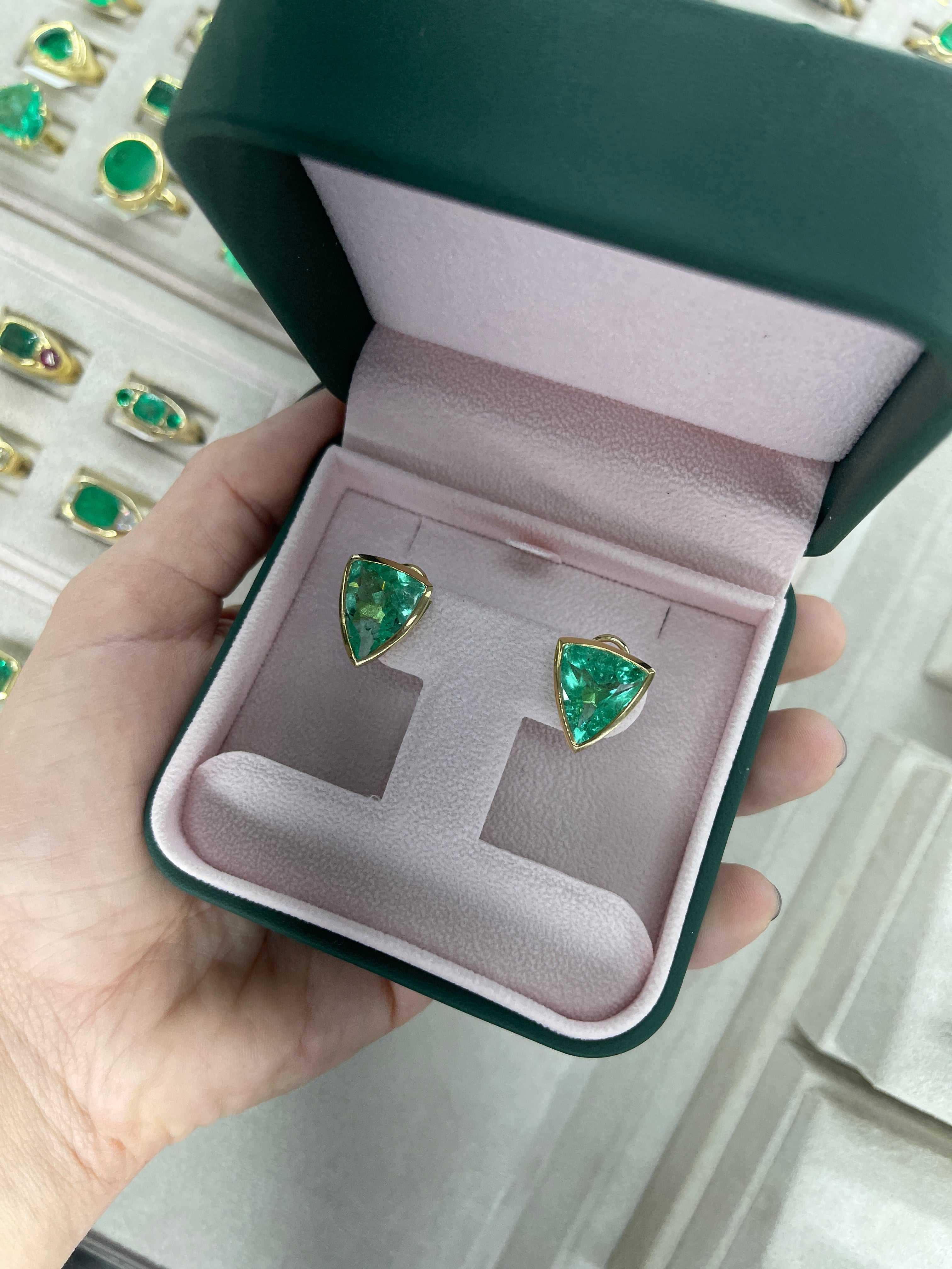 15.76tcw RARE LARGE Trillion Cut Colombian Emerald Bezel Set Omega Earrings 18K - JR Colombian Emeralds