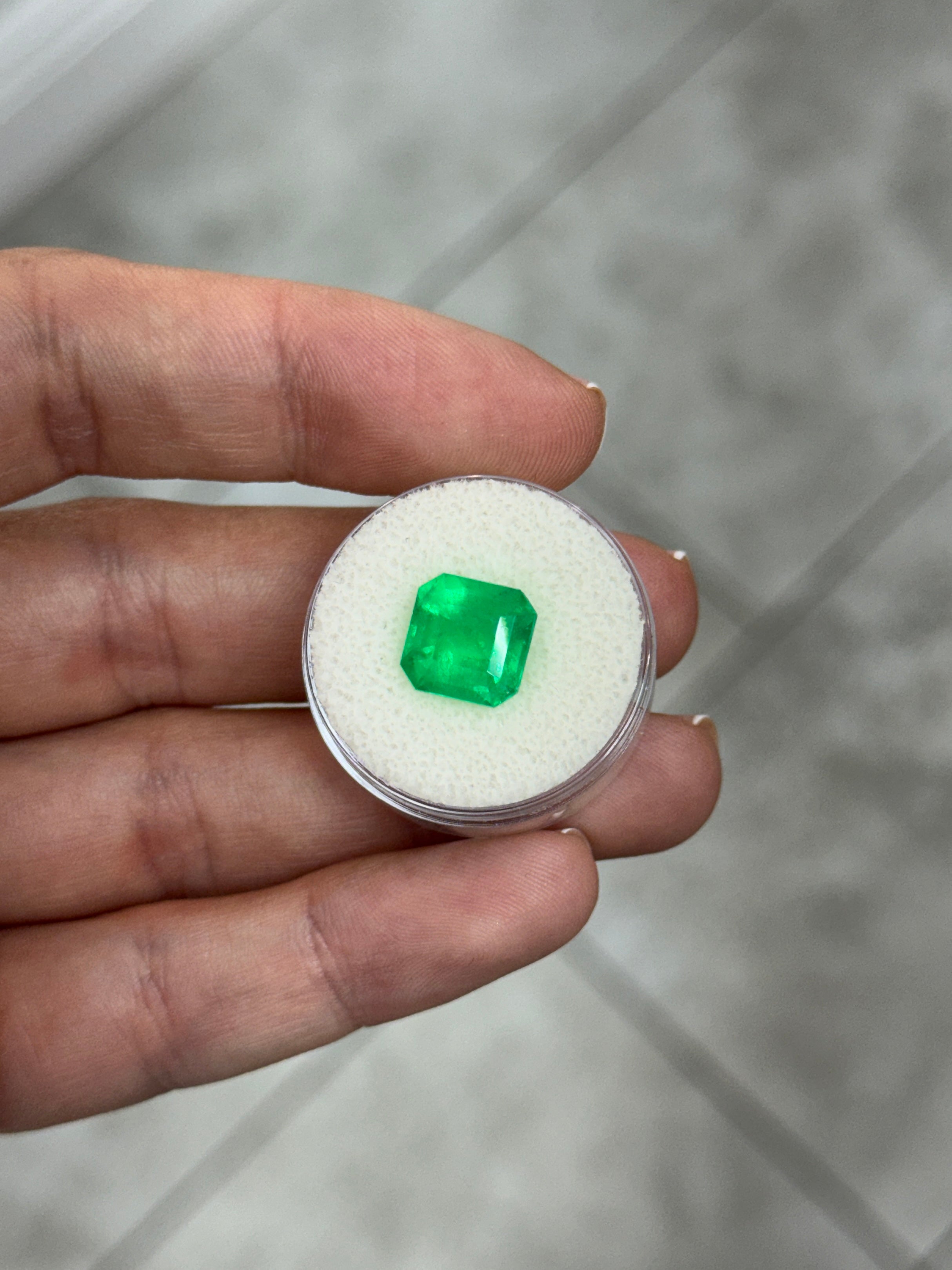 4.35 carat 10x10 mm Kyptonite glow Colombian emerald Asscher cut loose gemstone by JR Colombian Emeralds.