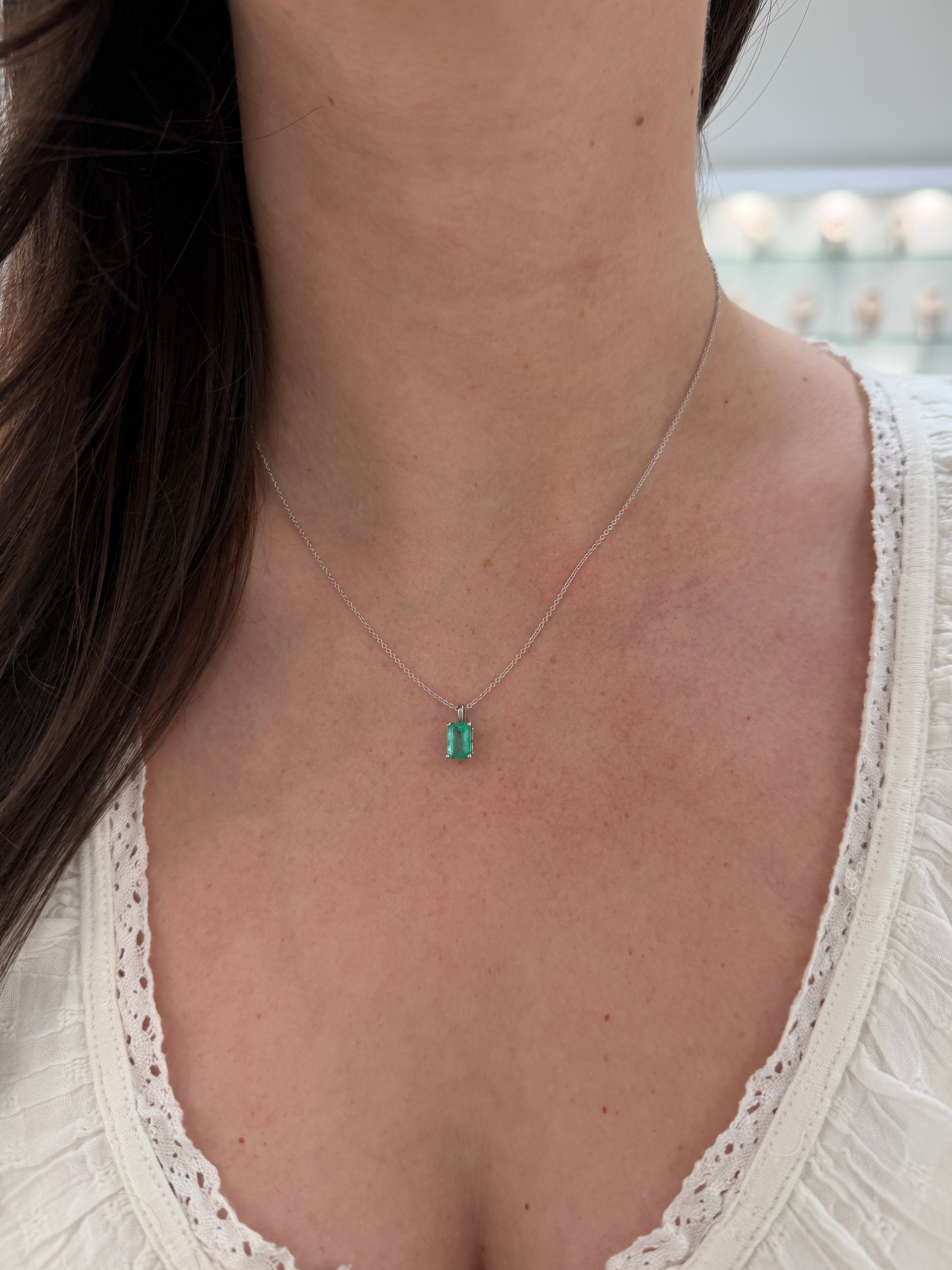 1.19 Carat 14K Gold White Gold Colombian Emerald Solitaire Necklace