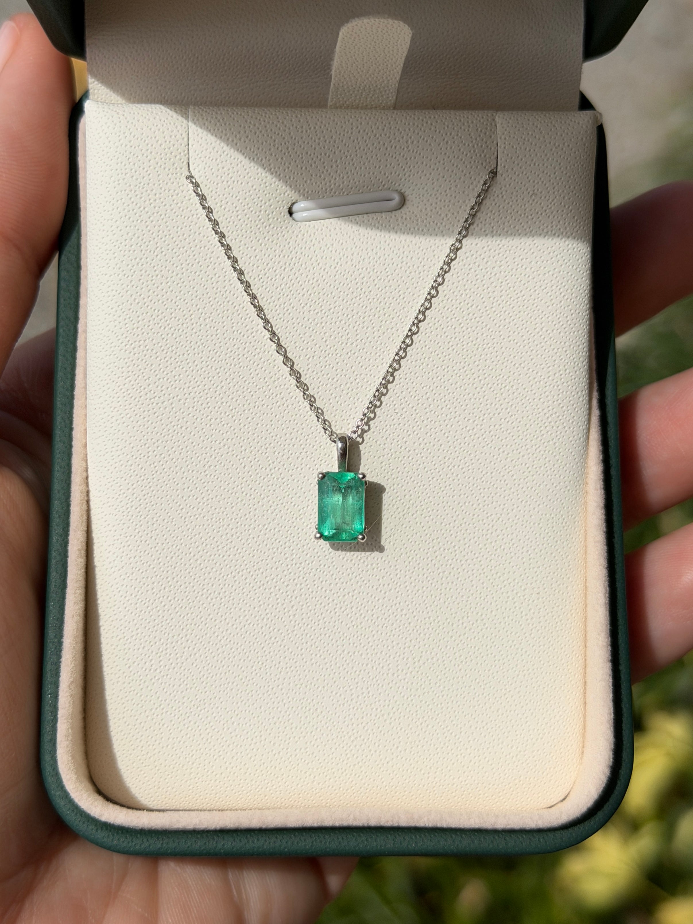 1.19 Carat 14K Gold White Gold Colombian Emerald Solitaire Necklace