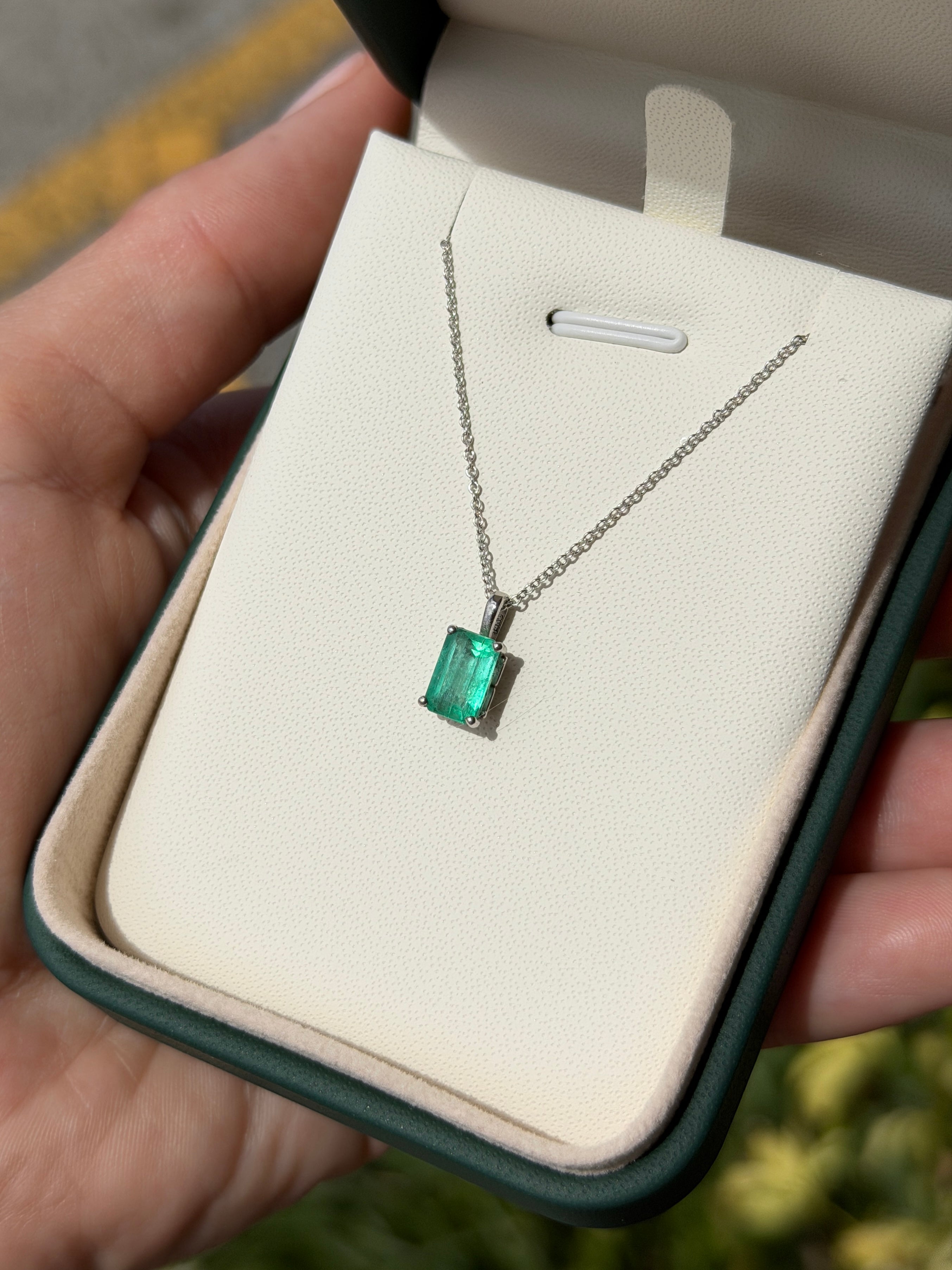 1.19 Carat 14K Gold White Gold Colombian Emerald Solitaire Necklace