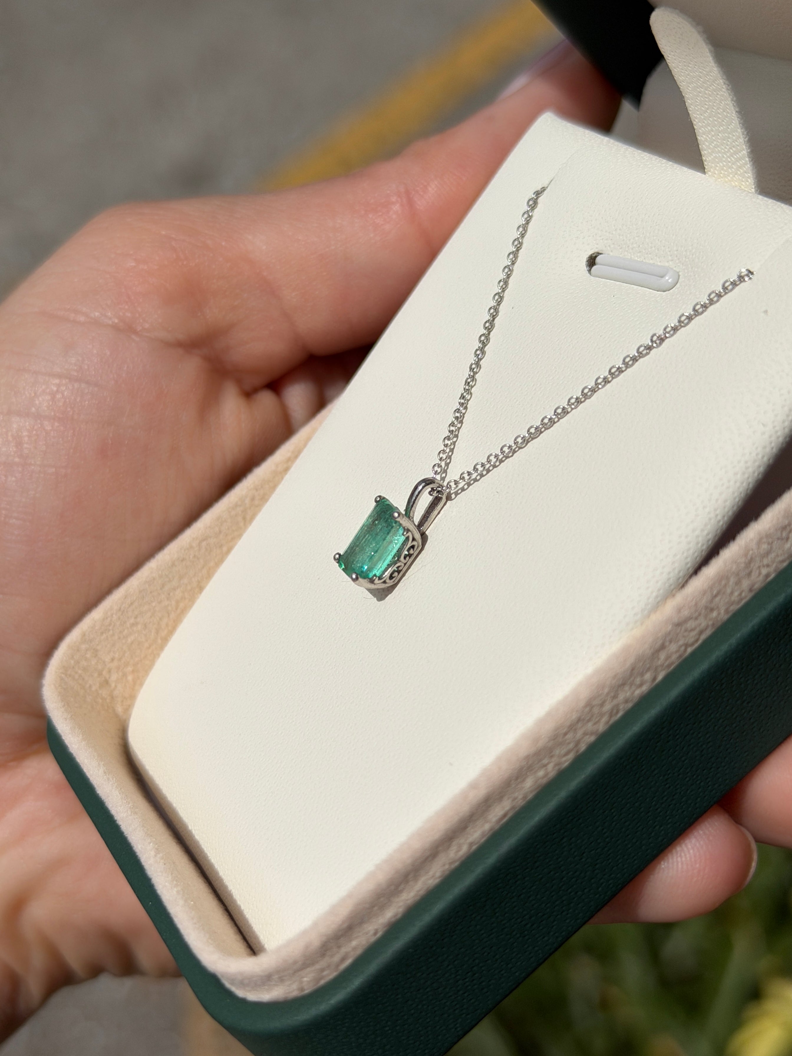 1.19 Carat 14K Gold White Gold Colombian Emerald Solitaire Necklace