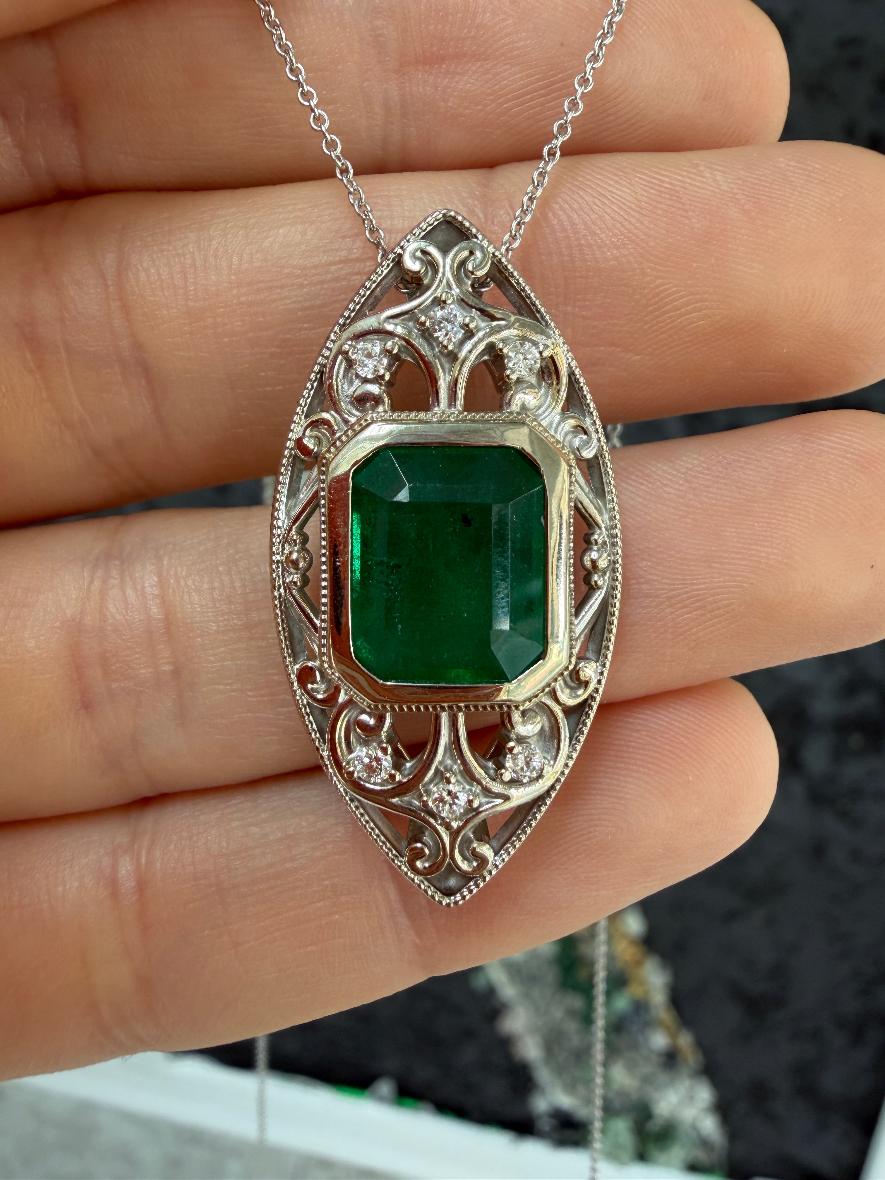 Art Deco-inspired emerald cut emerald and diamond slider necklace with vintage filigree details in 14K gold by JR Colombian Emeralds