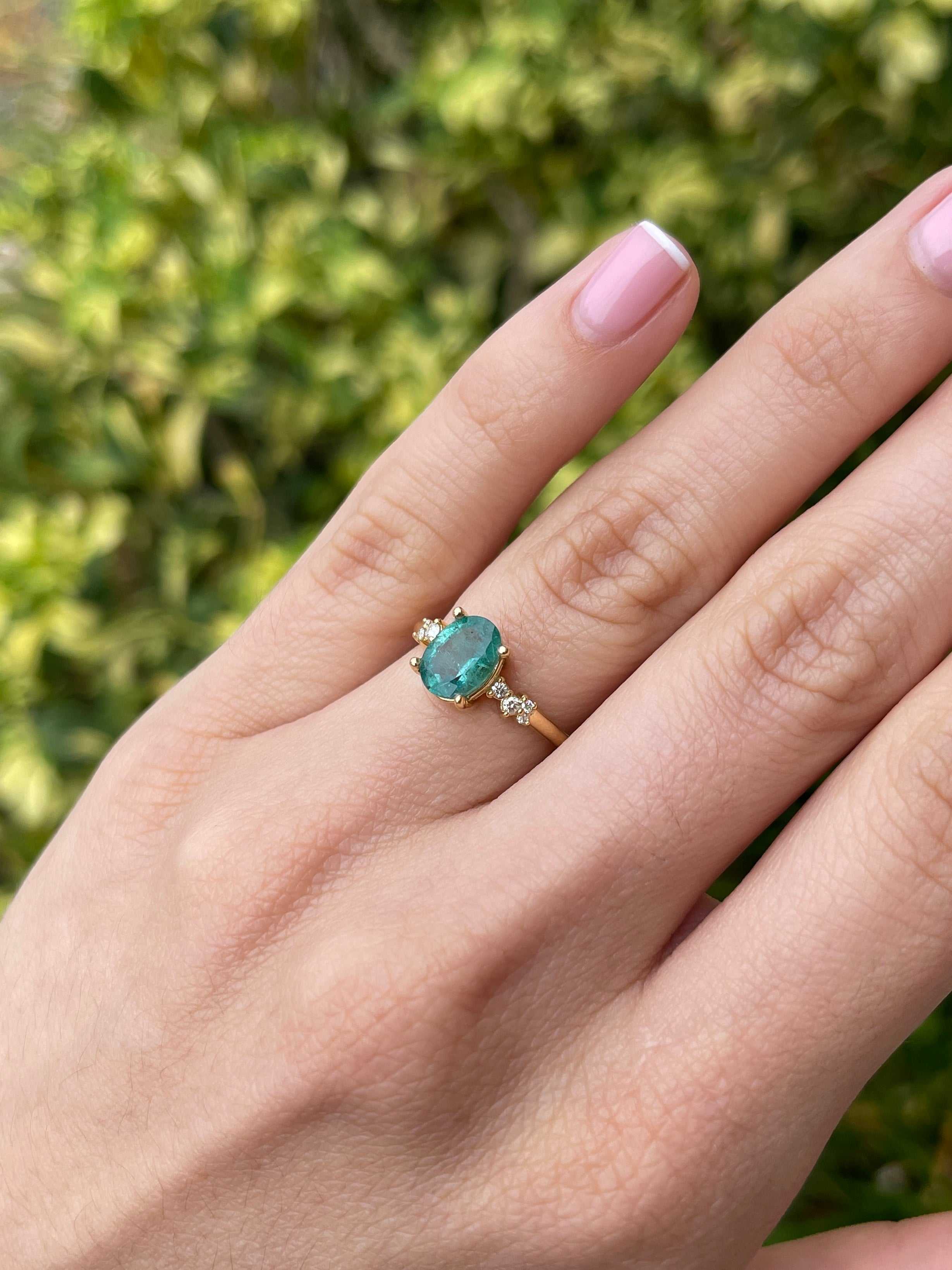 18K gold oval cut emerald and diamond constellation accent right hand ring by JR Colombian Emeralds, featuring a sparkling gemstone design.