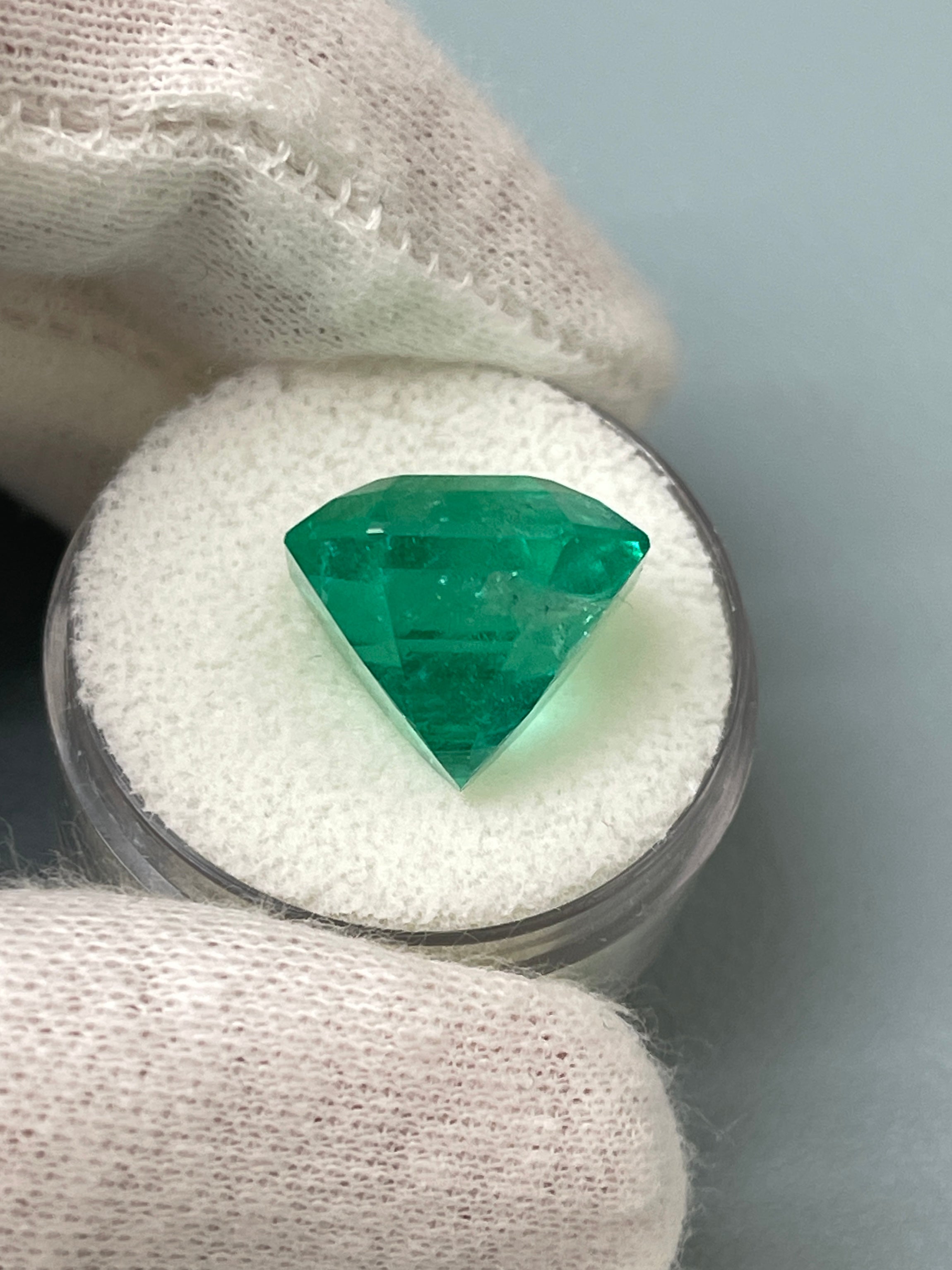 Large 14.83 Carat Large 15x14 AAA+ Loose Colombian Emerald- Asscher Cut - JR Colombian Emeralds