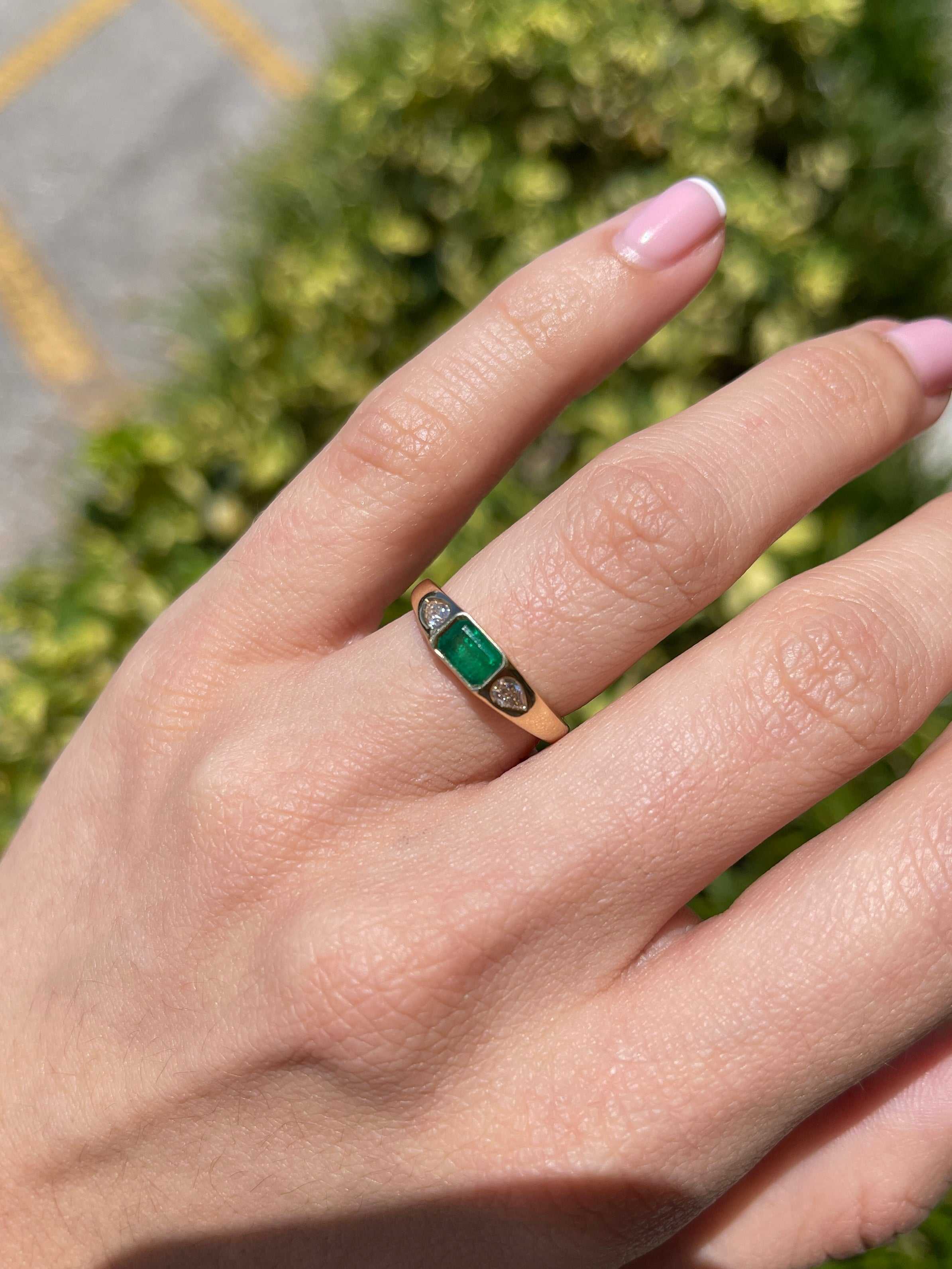 0.91tcw 18K Rich Green Natural Emerald & Pear Diamond Three Stone Band Ring - JR Colombian Emeralds