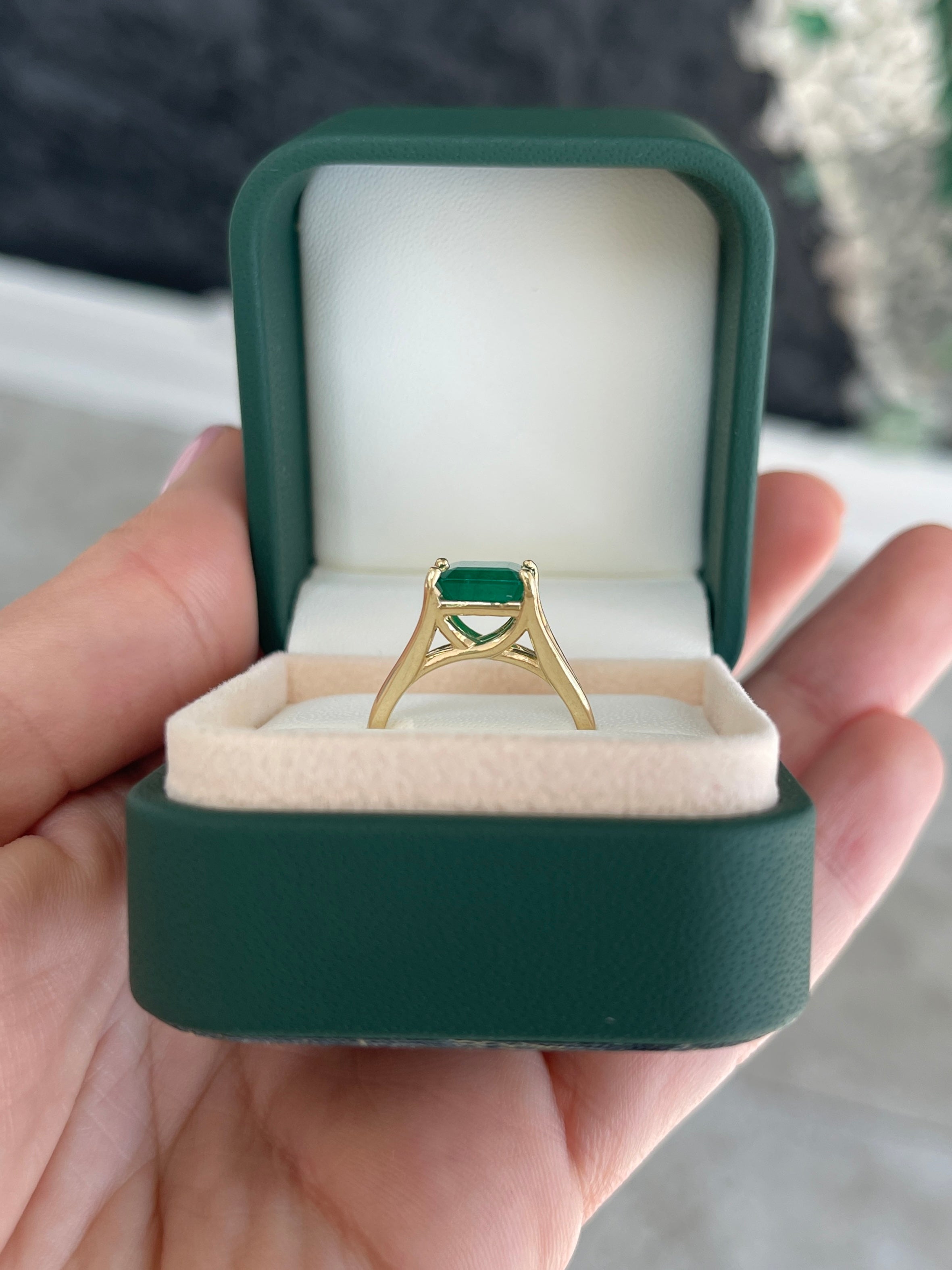 2.20ct 14K Mossy Green Asscher Cut Solitaire Split Shank Right Hand Ring - JR Colombian Emeralds