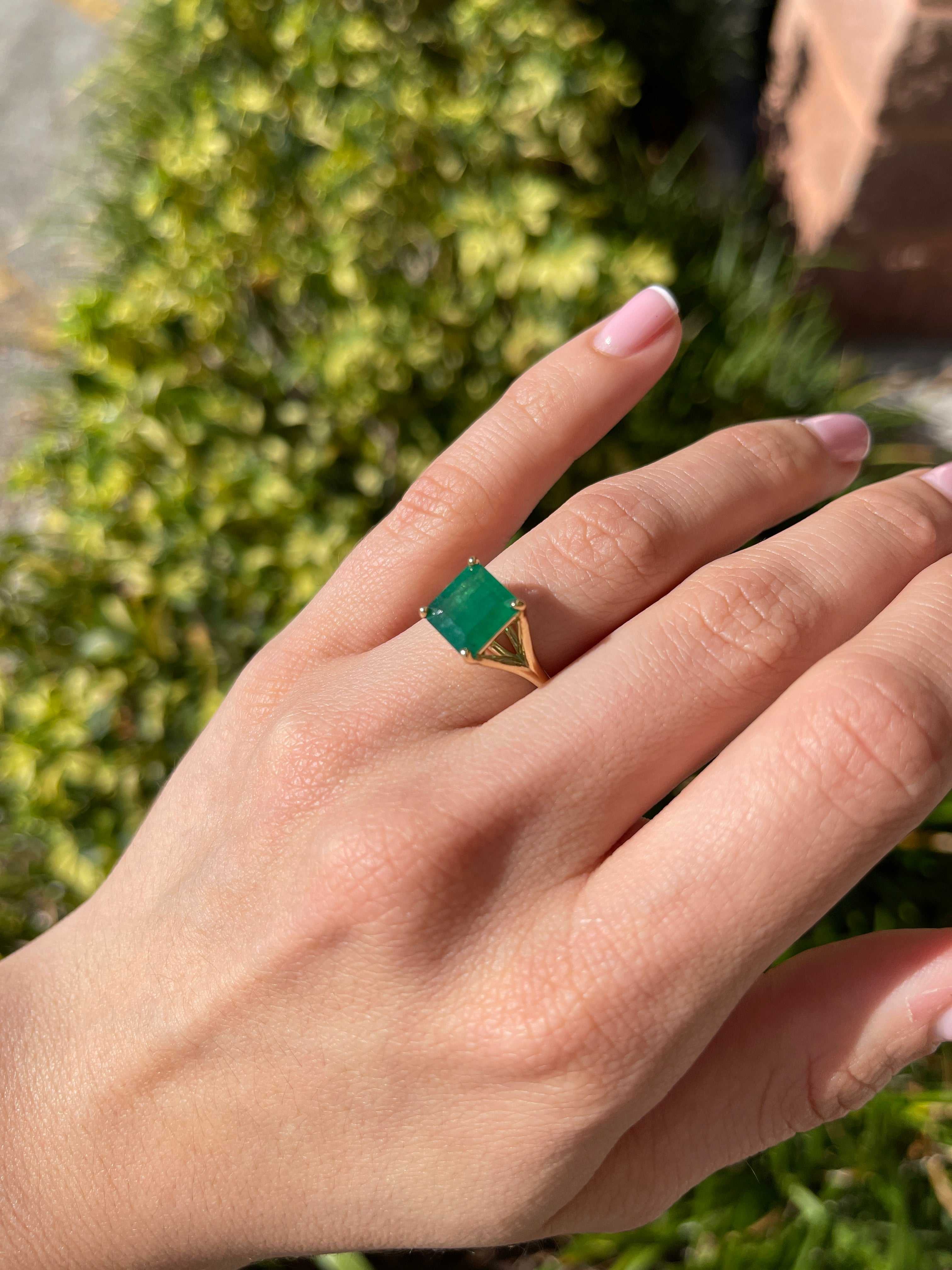2.20ct 14K Mossy Green Asscher Cut Solitaire Split Shank Right Hand Ring - JR Colombian Emeralds